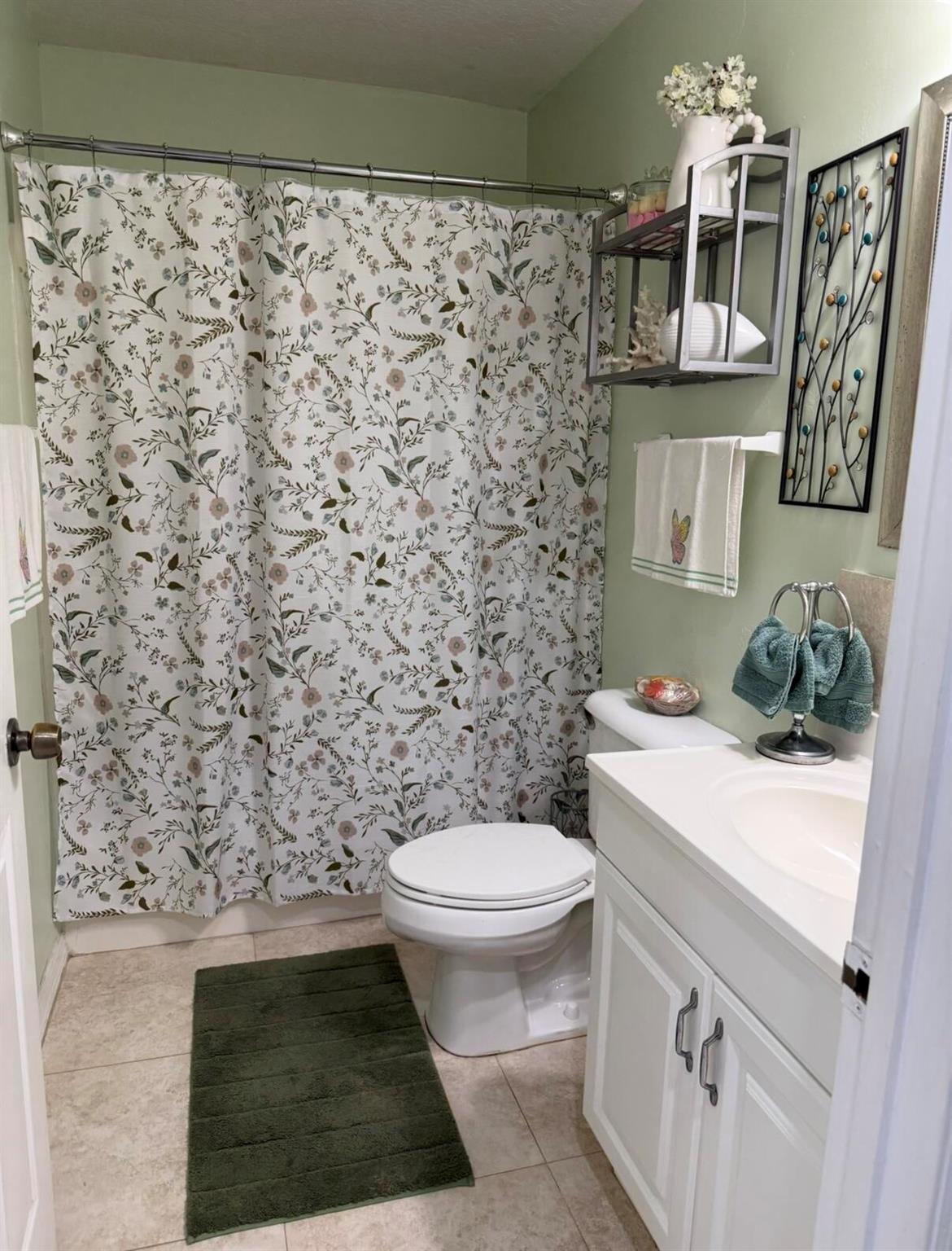 PORT ST LUCIE SECTION 9 - Residential Lease