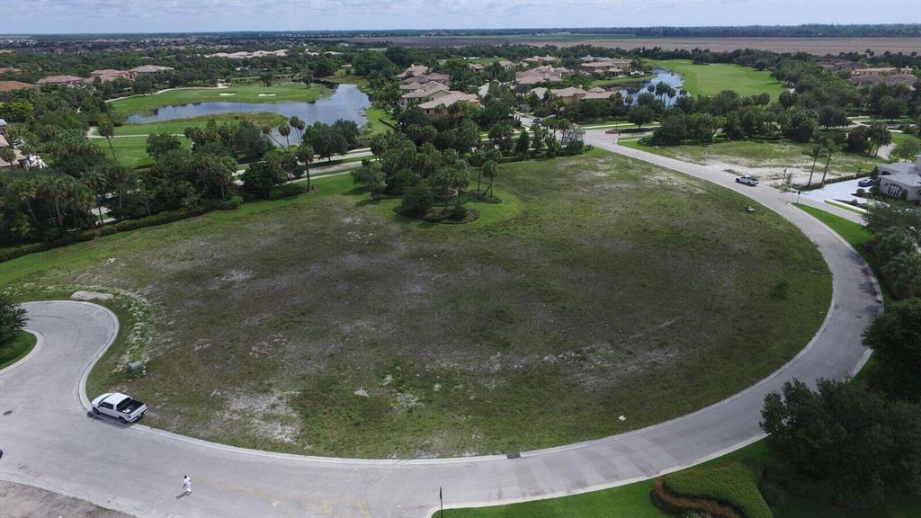 PARKLAND GOLF & COUNTRY CLUB REPLAT 1 - Residential