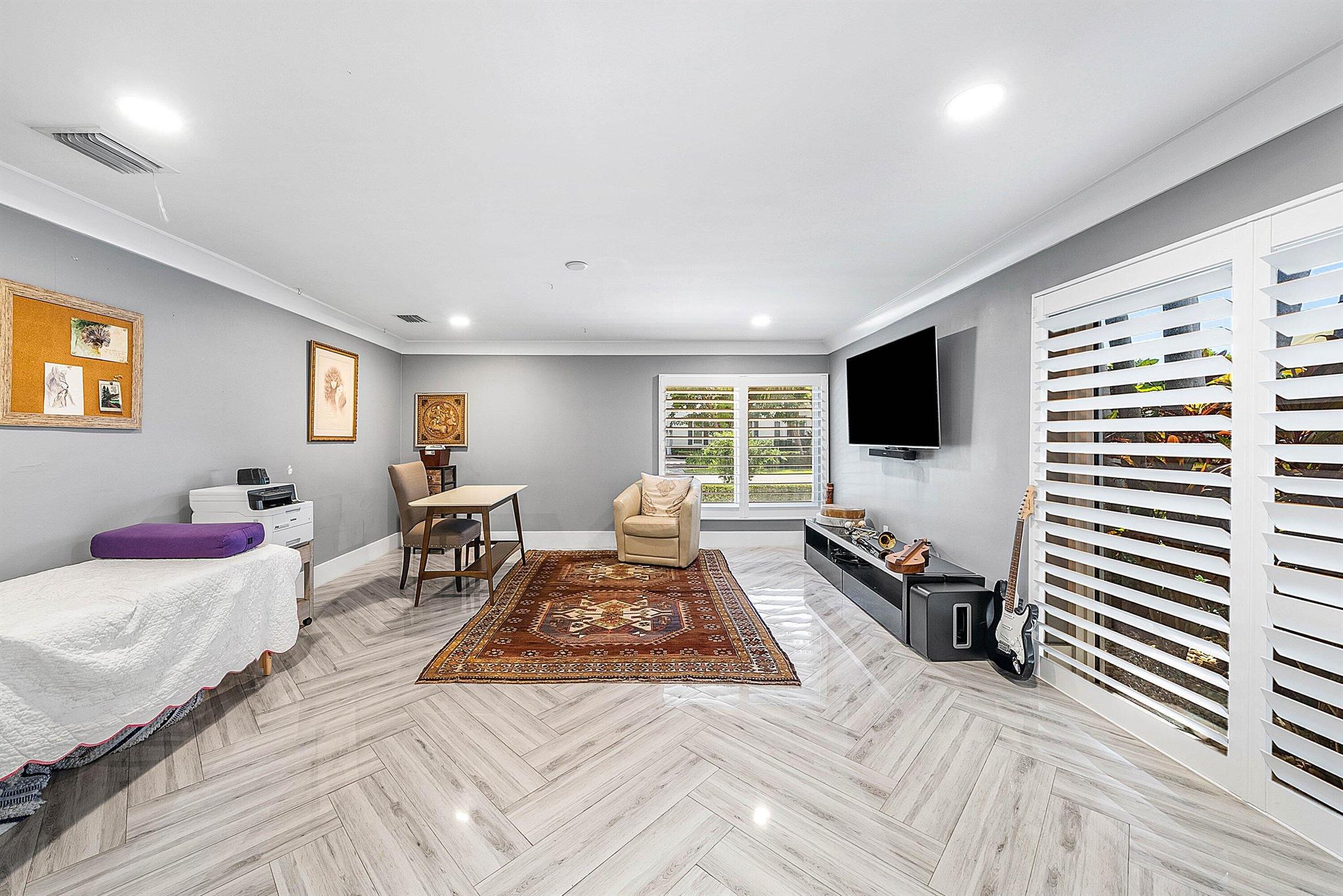 BOCA BAY COLONY - Residential