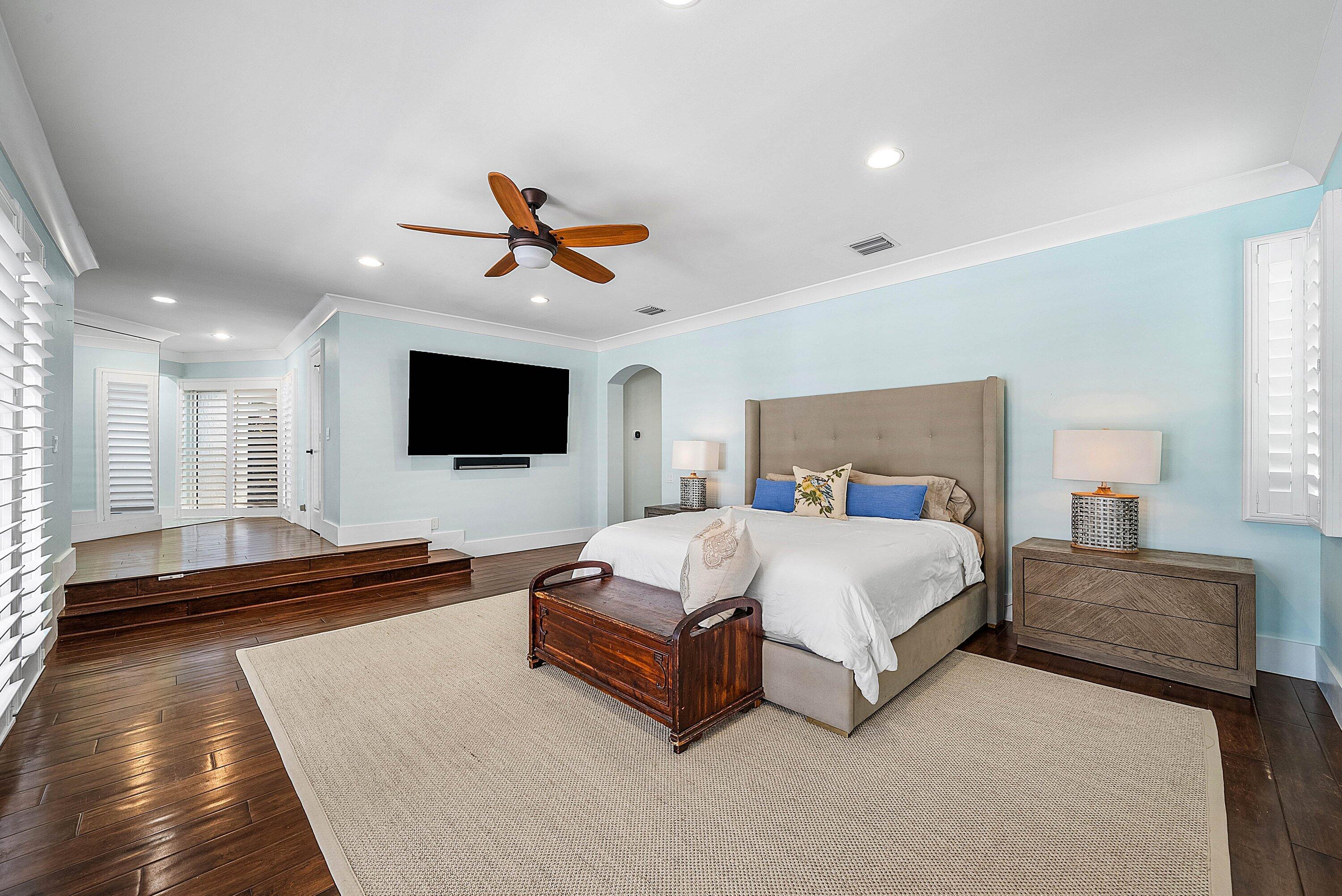 BOCA BAY COLONY - Residential