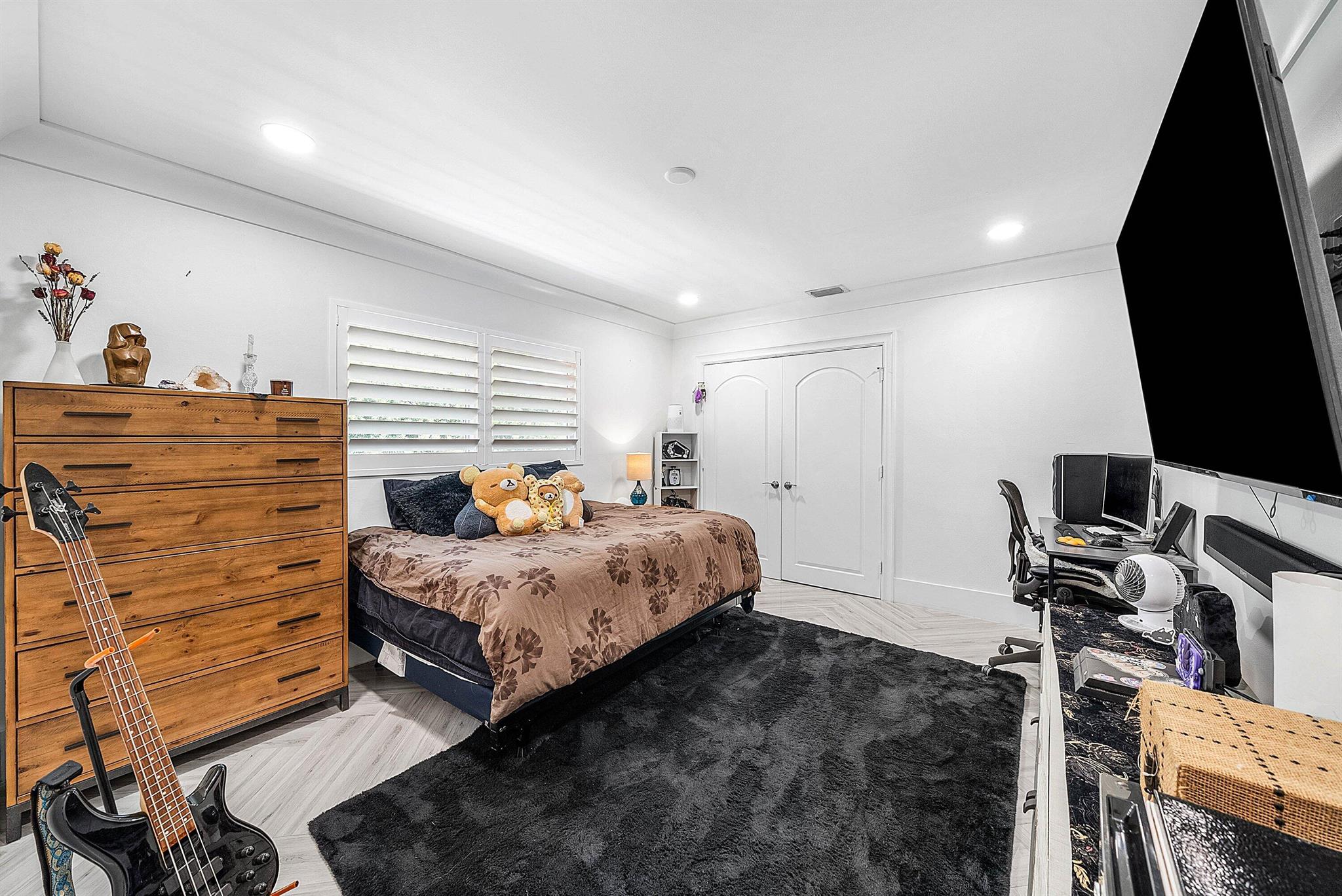 BOCA BAY COLONY - Residential