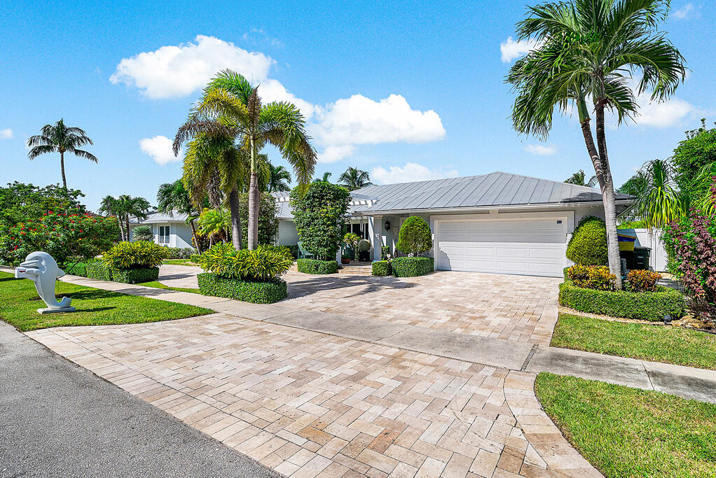 BOCA BAY COLONY - Residential