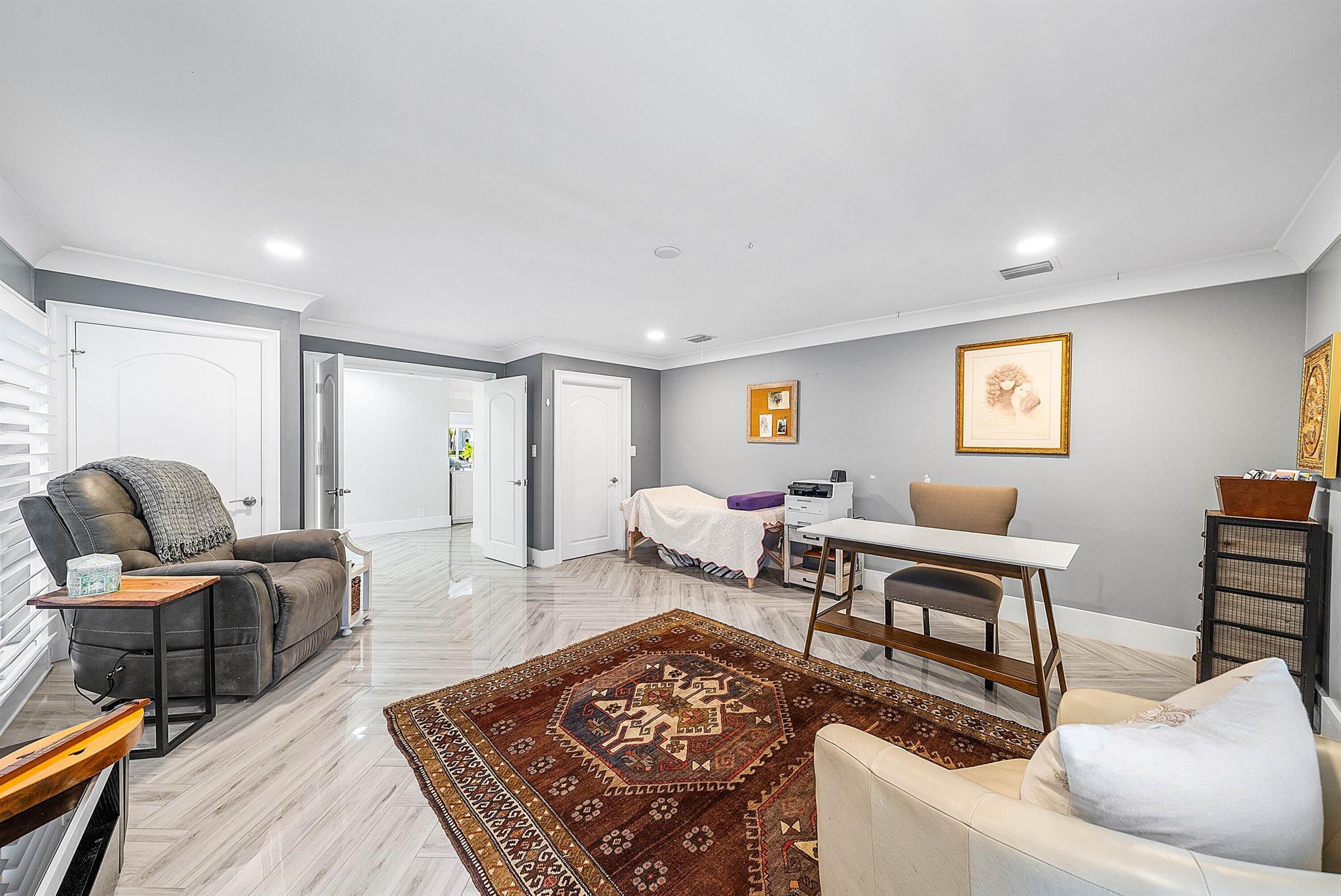 BOCA BAY COLONY - Residential