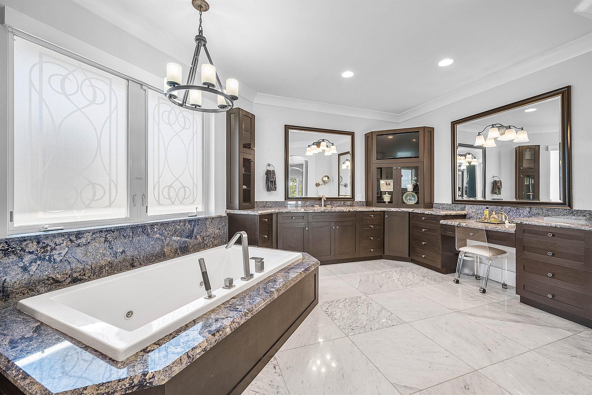 BOCA BAY COLONY - Residential