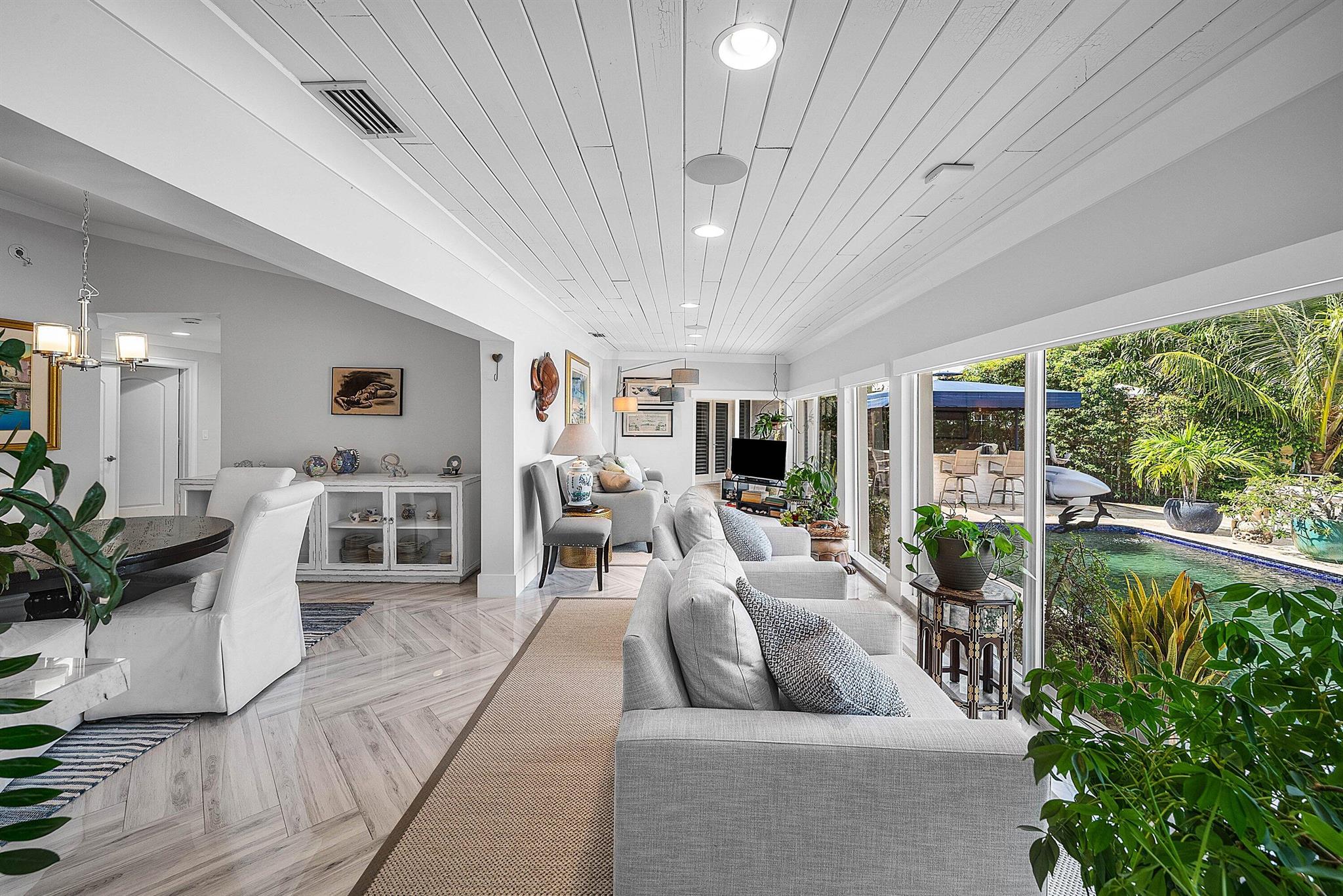 BOCA BAY COLONY - Residential