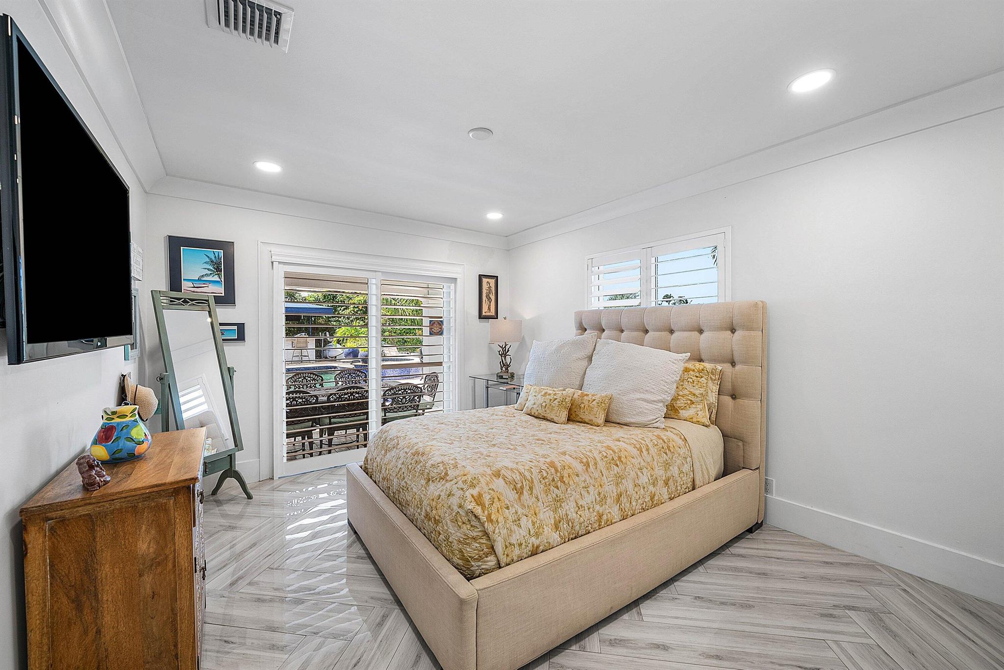 BOCA BAY COLONY - Residential