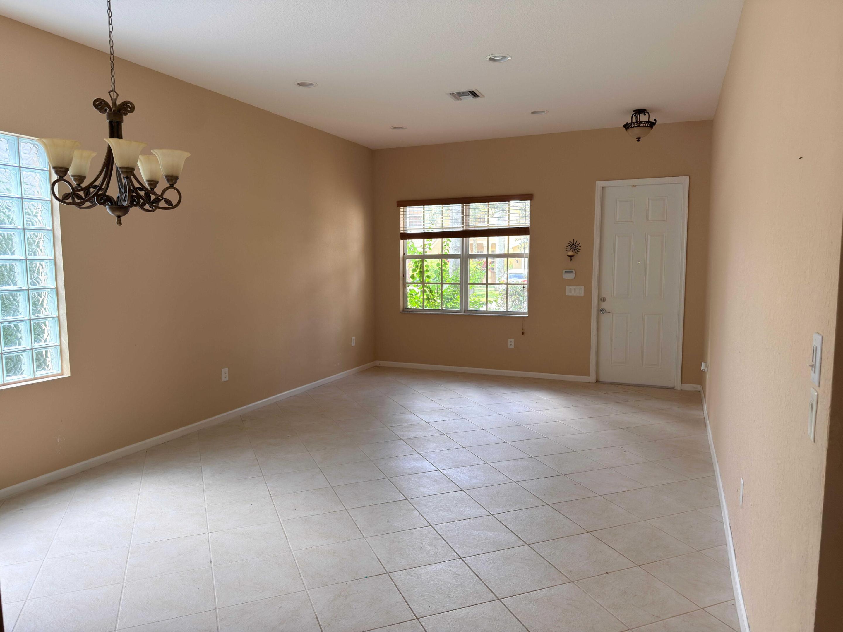 10172 White Water Lily Way