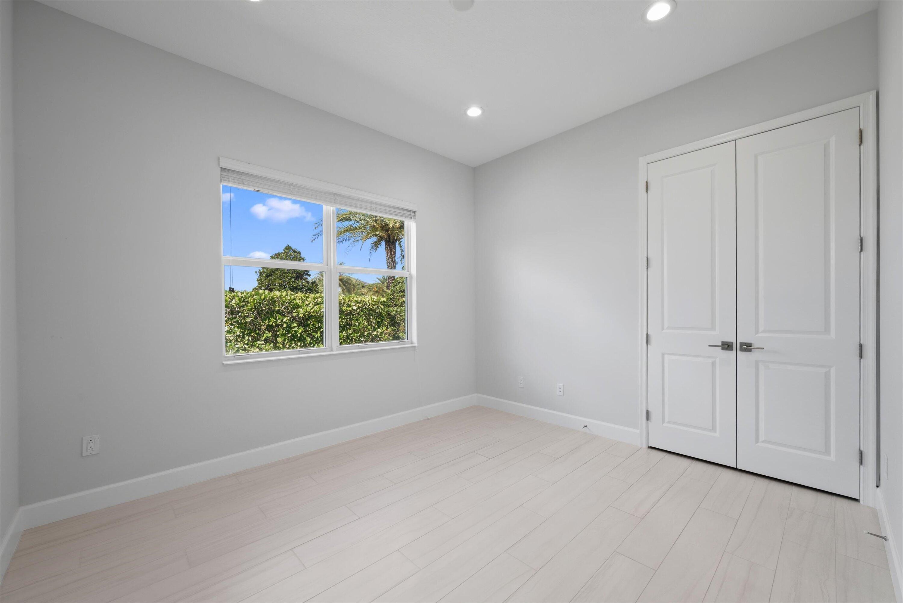 MEADOWS OF WESTLAKE - Residential