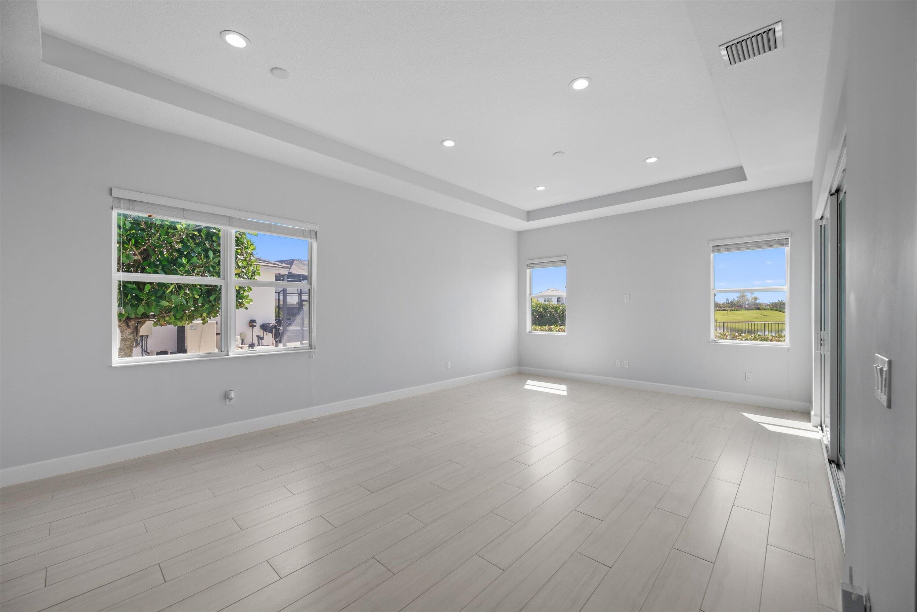 MEADOWS OF WESTLAKE - Residential
