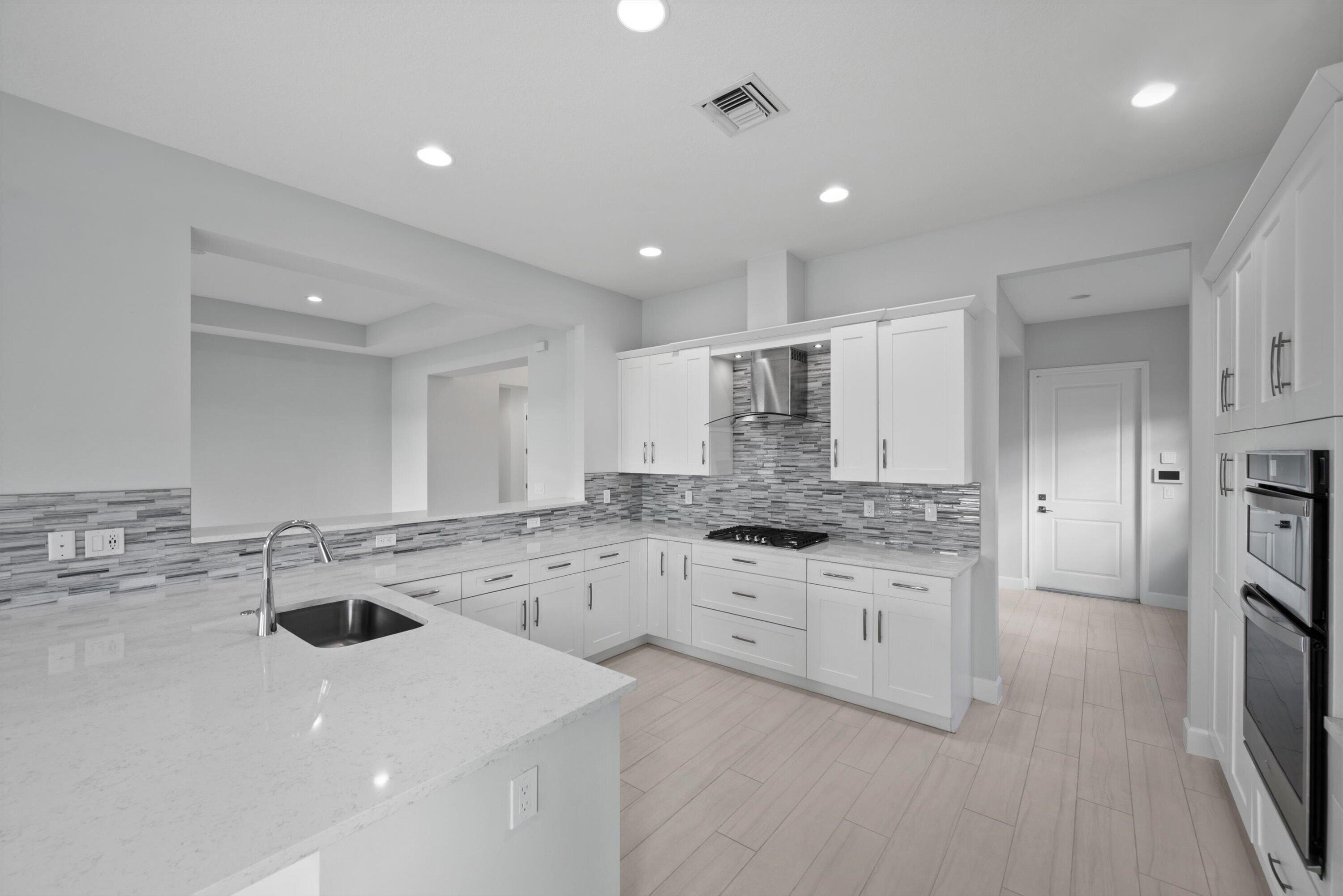 MEADOWS OF WESTLAKE - Residential