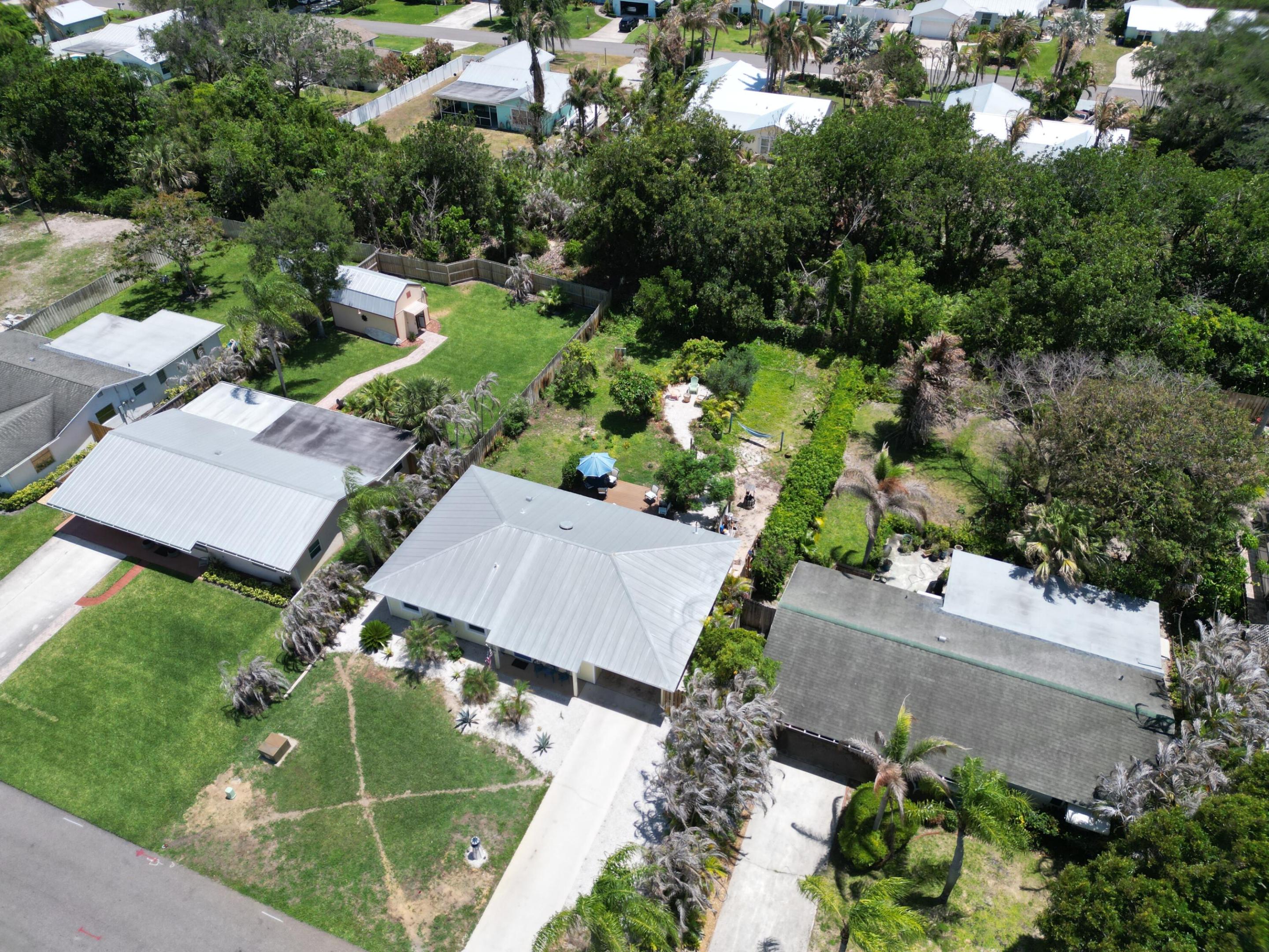 LITTLE VILLAGE UNREC - Residential