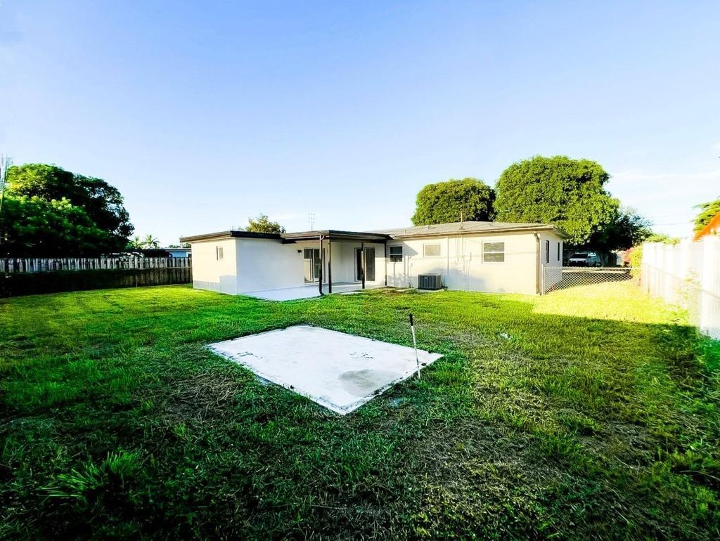 Photo of 3831 Engle Road, Lake Worth, FL 33461 (MLS # R11110288)