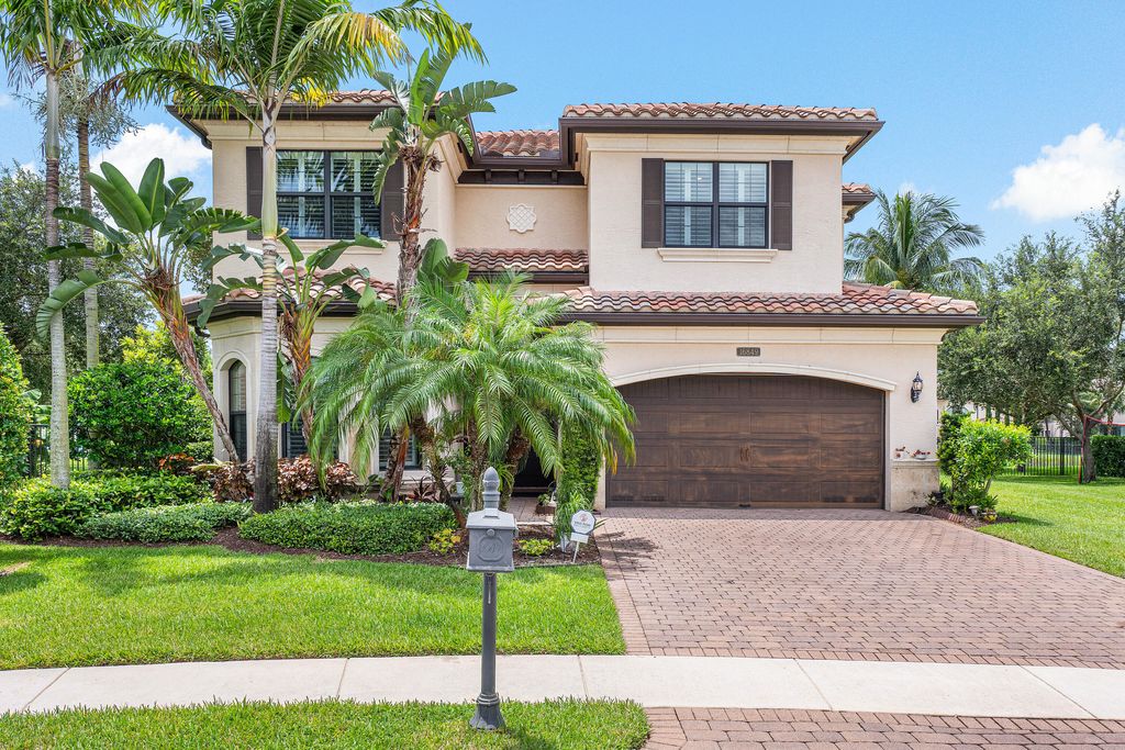 Photo of 16849 Bridge Crossing Circle, Delray Beach, FL 33446 (MLS # R11013580)