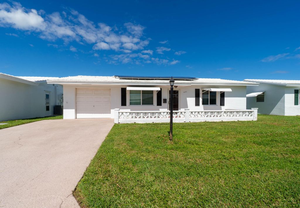 Photo of 2391 SW 13th Terrace, Boynton Beach, FL 33426 (MLS # R11159957)