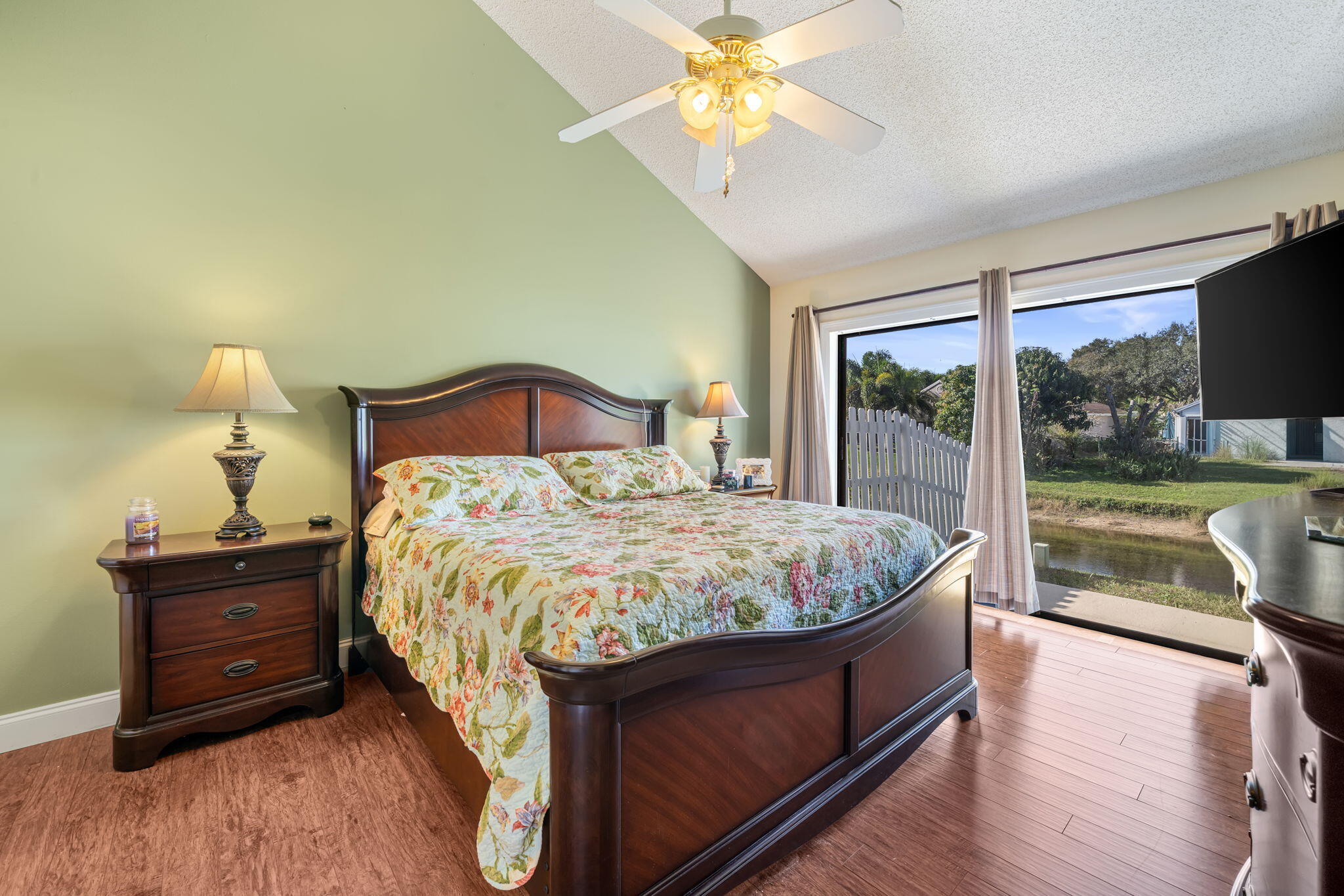 PALM CLUB WEST VILLAGE 2 - Residential