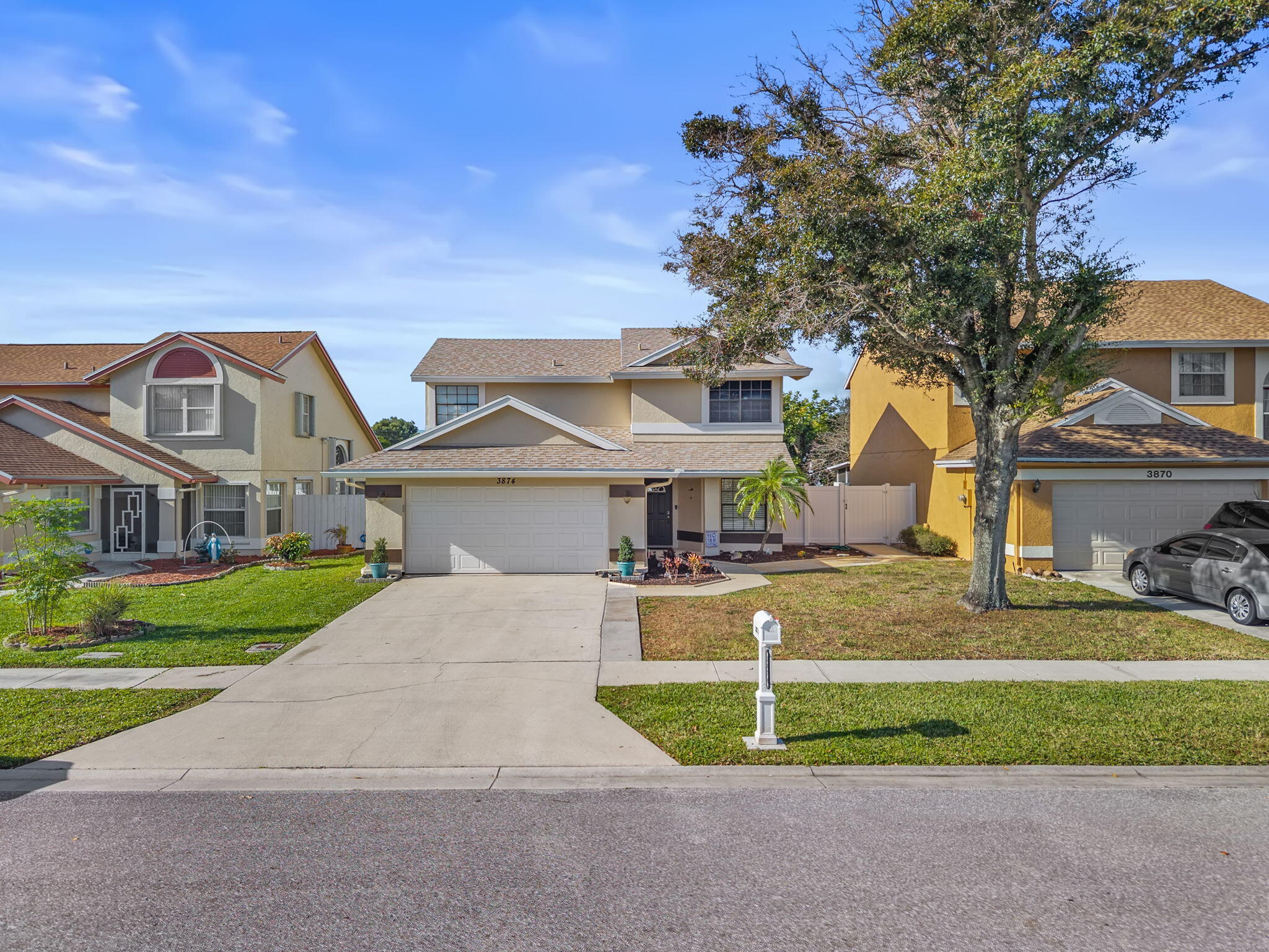 PALM CLUB WEST VILLAGE 2 - Residential