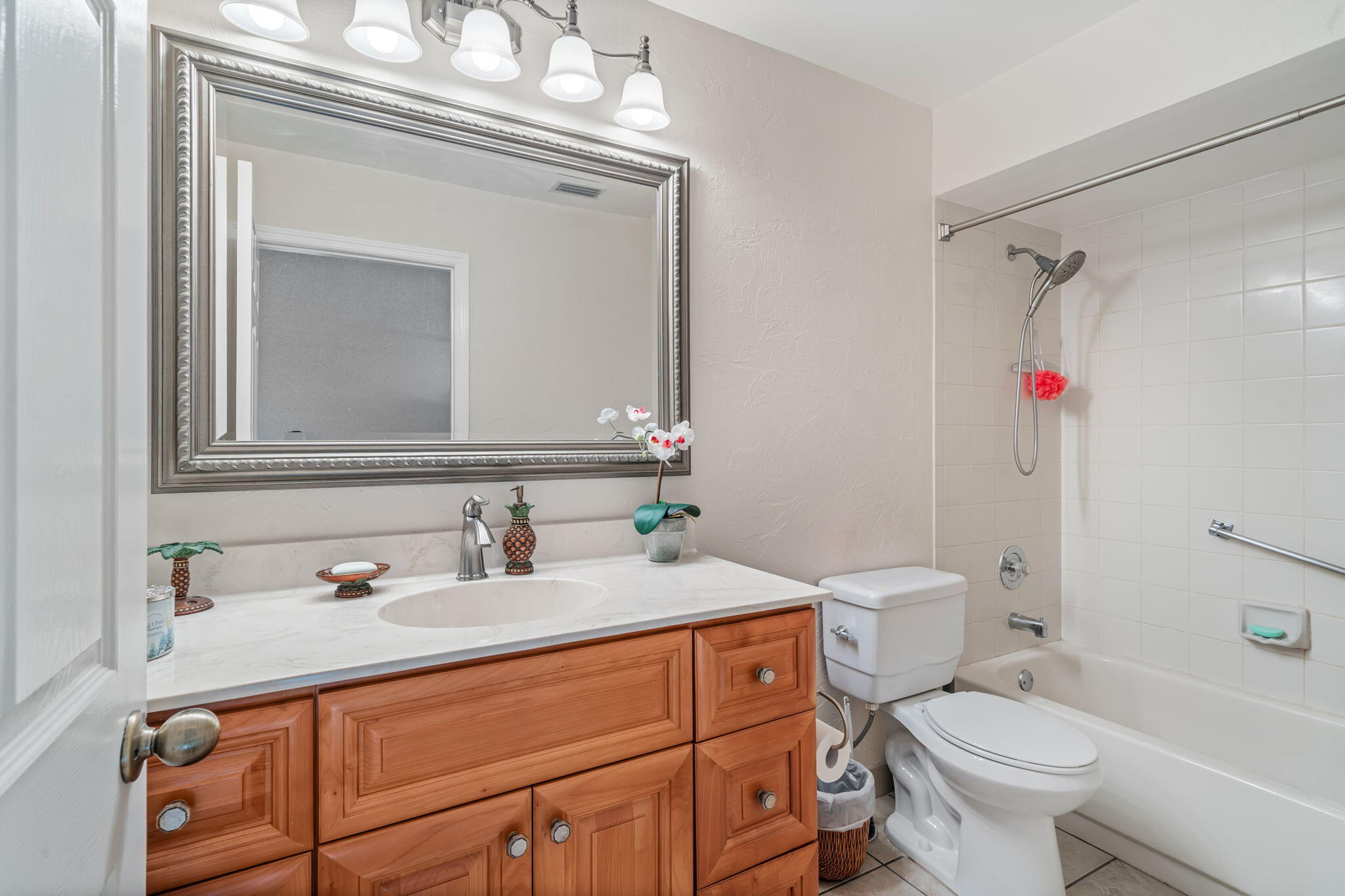 PALM CLUB WEST VILLAGE 2 - Residential