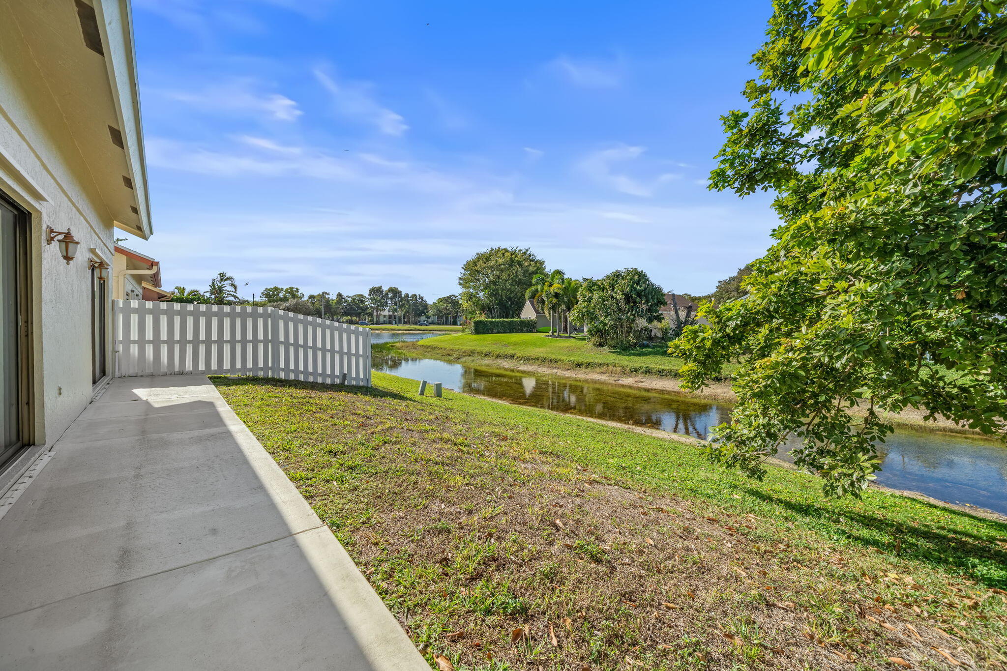 PALM CLUB WEST VILLAGE 2 - Residential