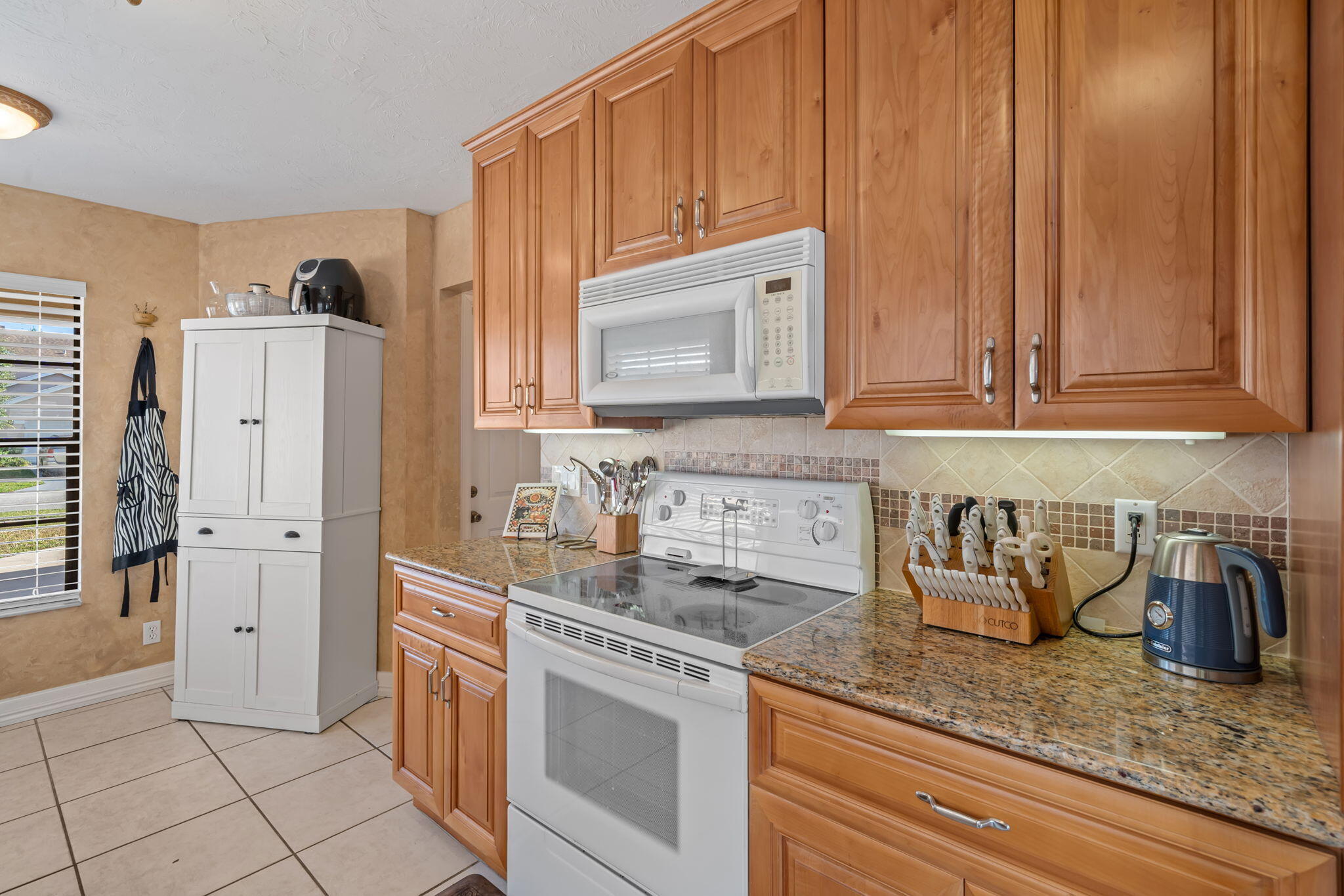 PALM CLUB WEST VILLAGE 2 - Residential