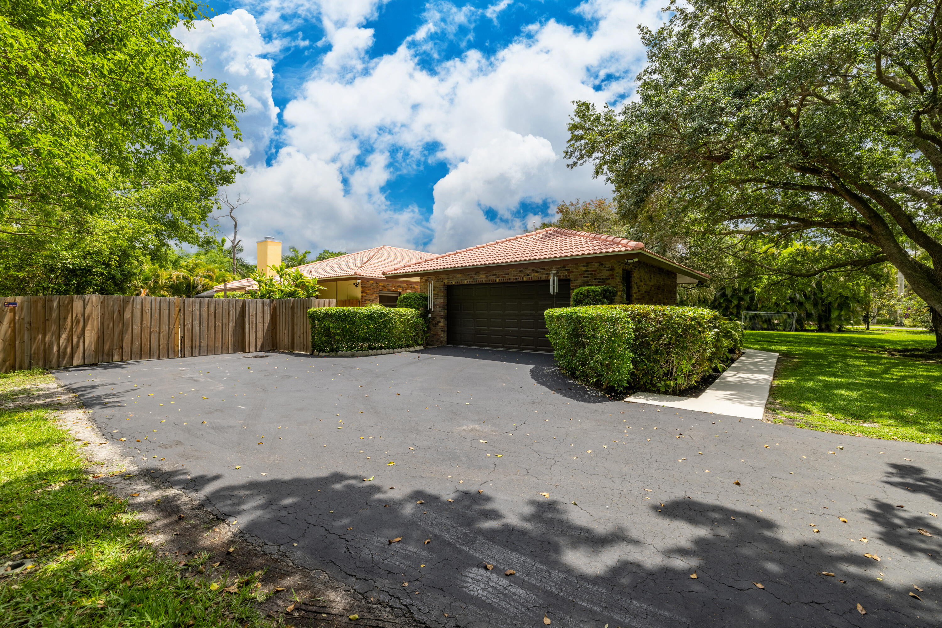 LOGGERS RUN / PONDEROSA - Residential