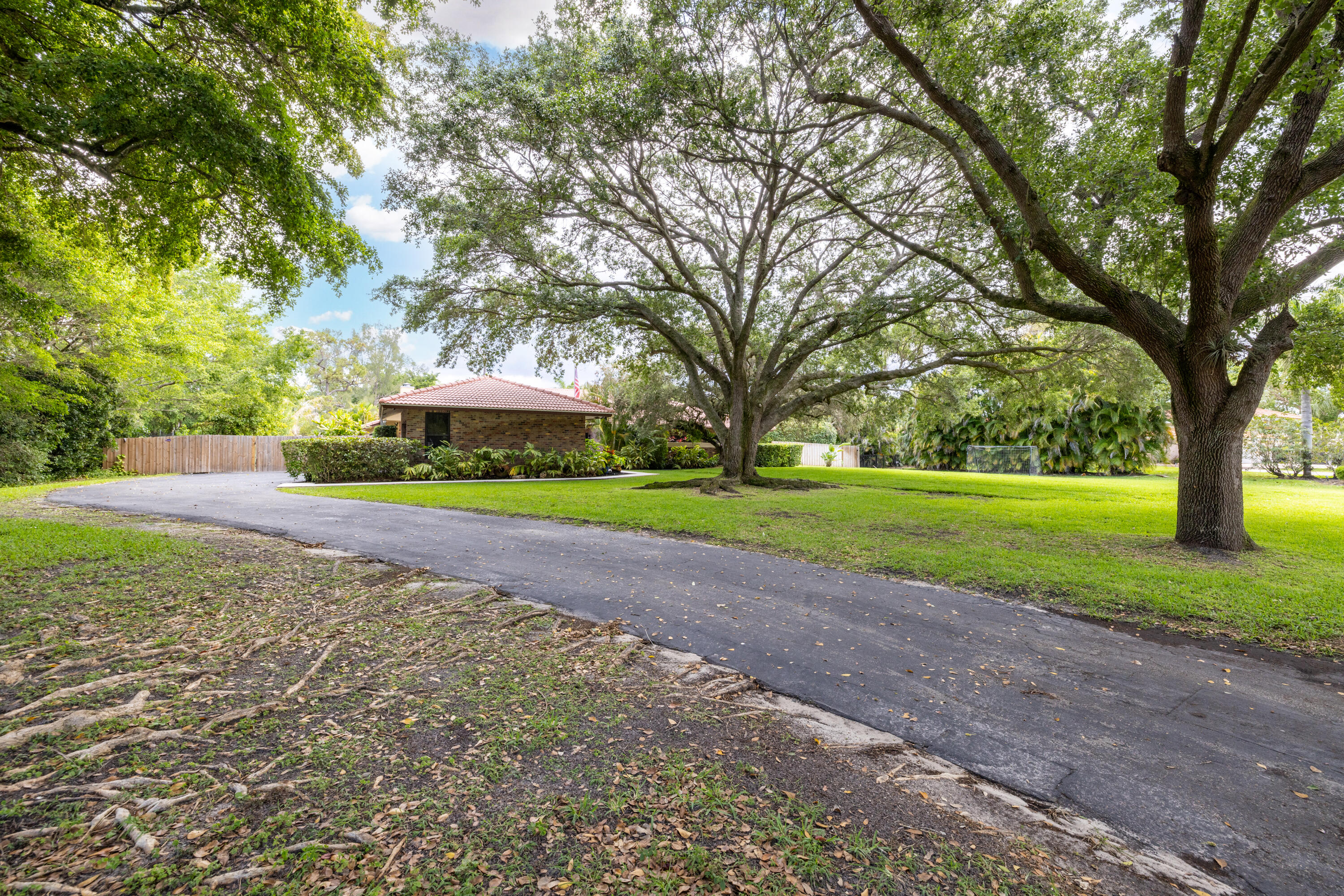 LOGGERS RUN / PONDEROSA - Residential