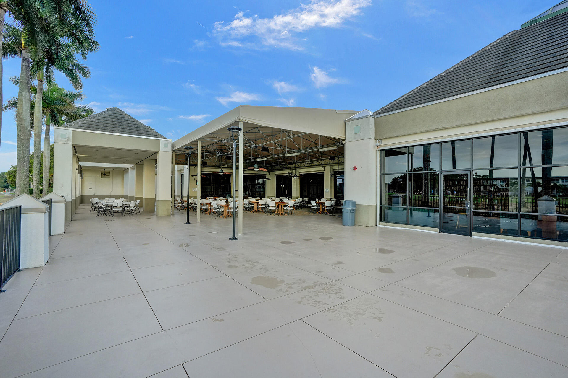 LUCAYA VILLAGE 1-C CONDO - Residential