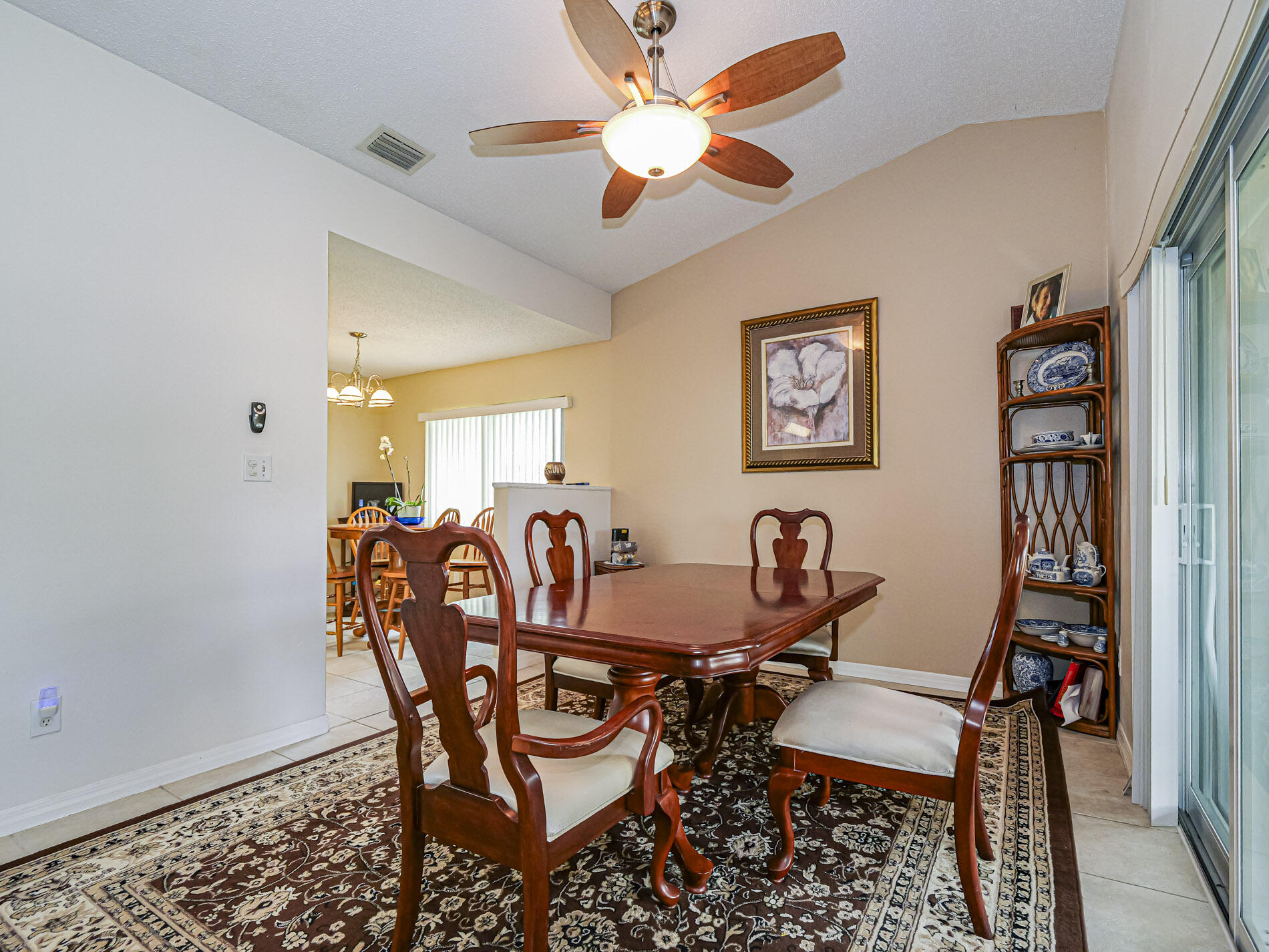 HOLIDAY PINES SUBDIVISION PHASE I - Residential