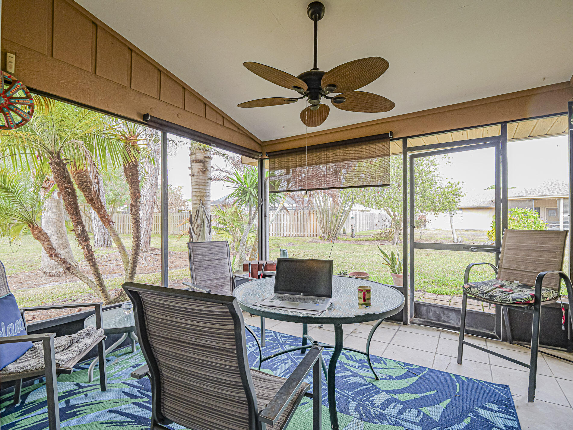 HOLIDAY PINES SUBDIVISION PHASE I - Residential