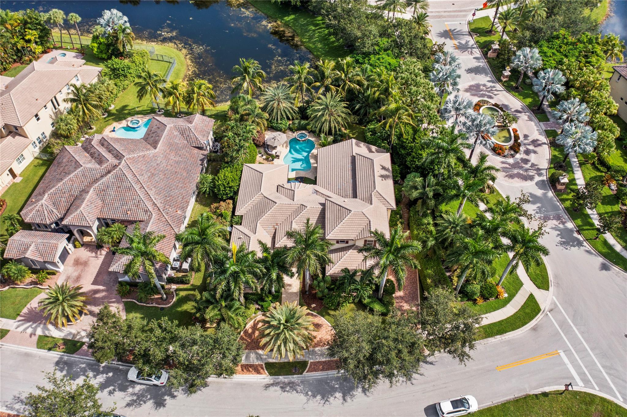 HERON BAY - Residential
