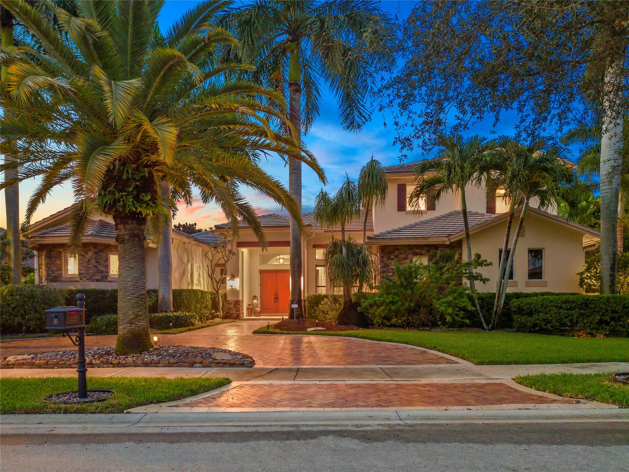 HERON BAY - Residential