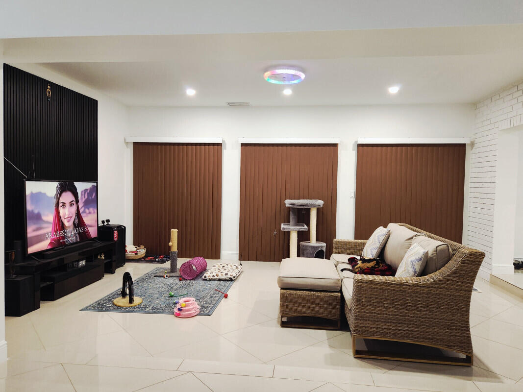 WOODLANDS SEC FIVE - Residential