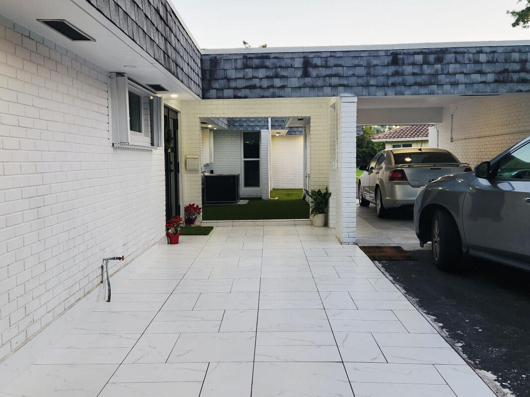 WOODLANDS SEC FIVE - Residential