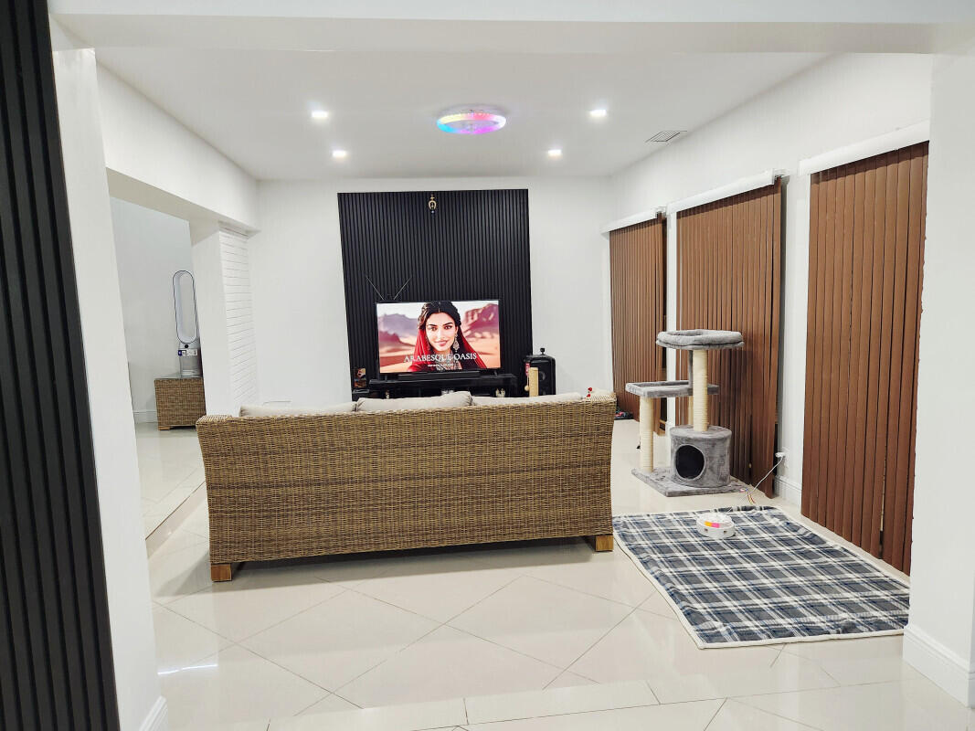 WOODLANDS SEC FIVE - Residential