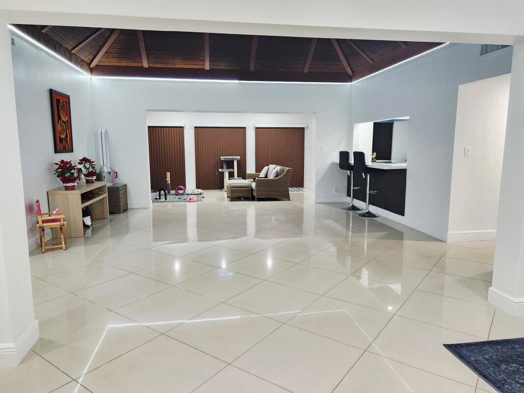 WOODLANDS SEC FIVE - Residential