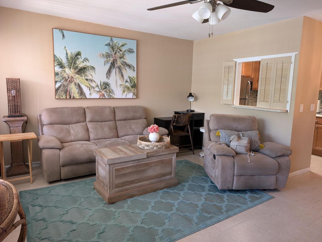 Photo of 190 Easthampton H, West Palm Beach, FL 33417 (MLS # B26010158)