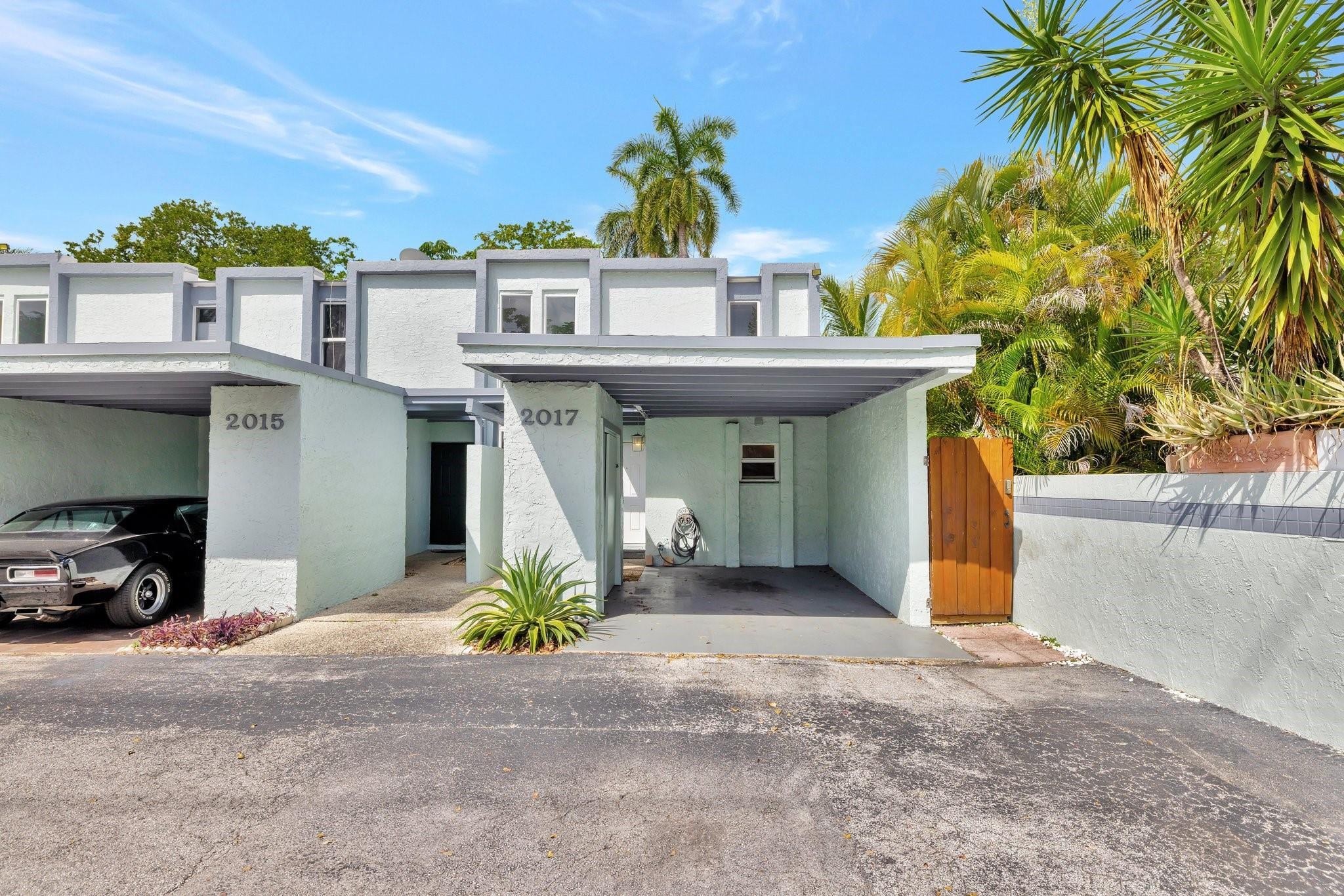 FOOTBRIDGE TOWNHOUSE - Residential