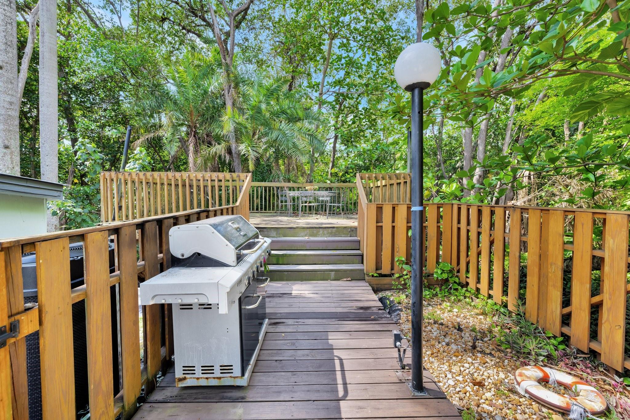 FOOTBRIDGE TOWNHOUSE - Residential