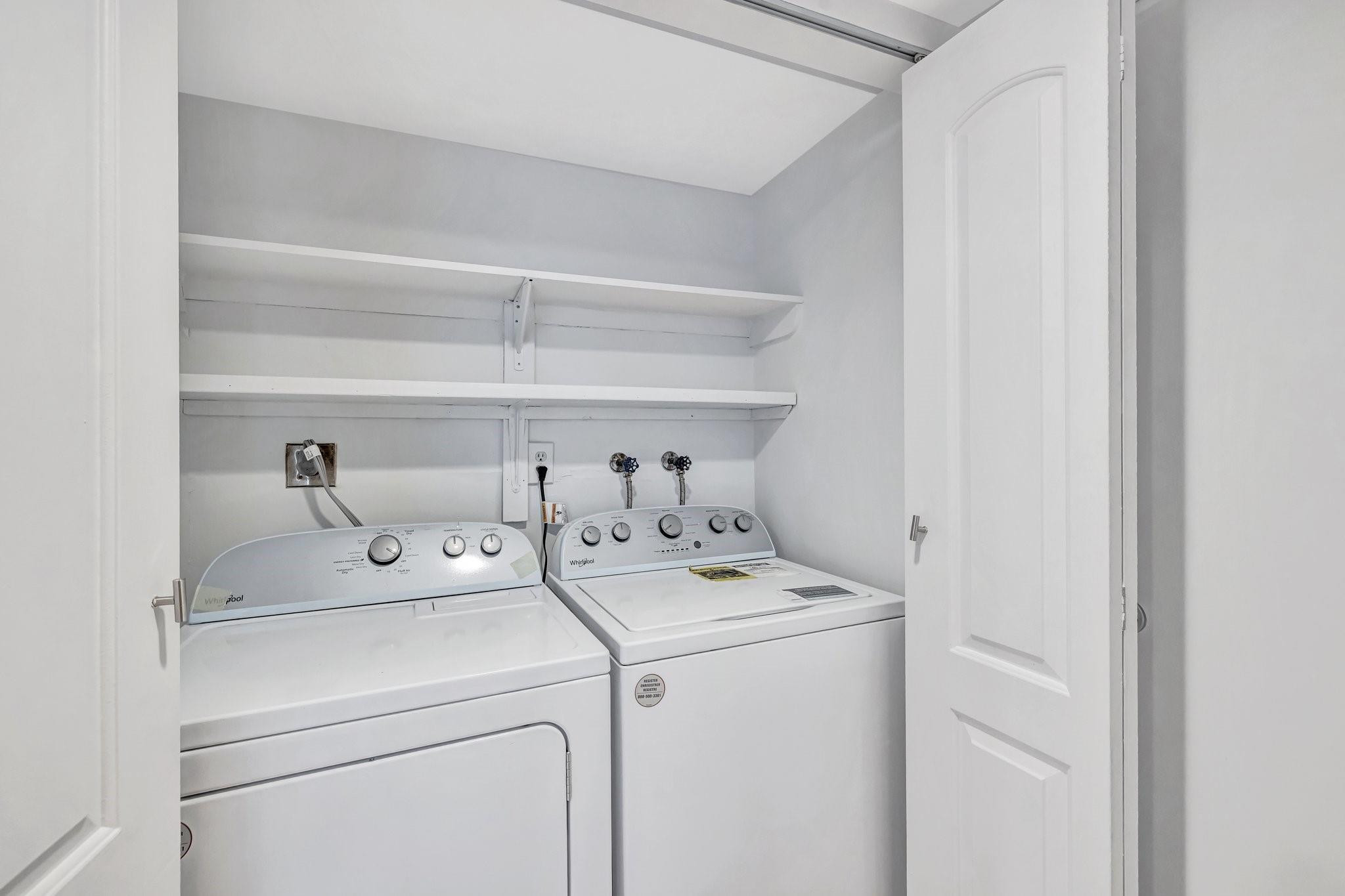 FOOTBRIDGE TOWNHOUSE - Residential