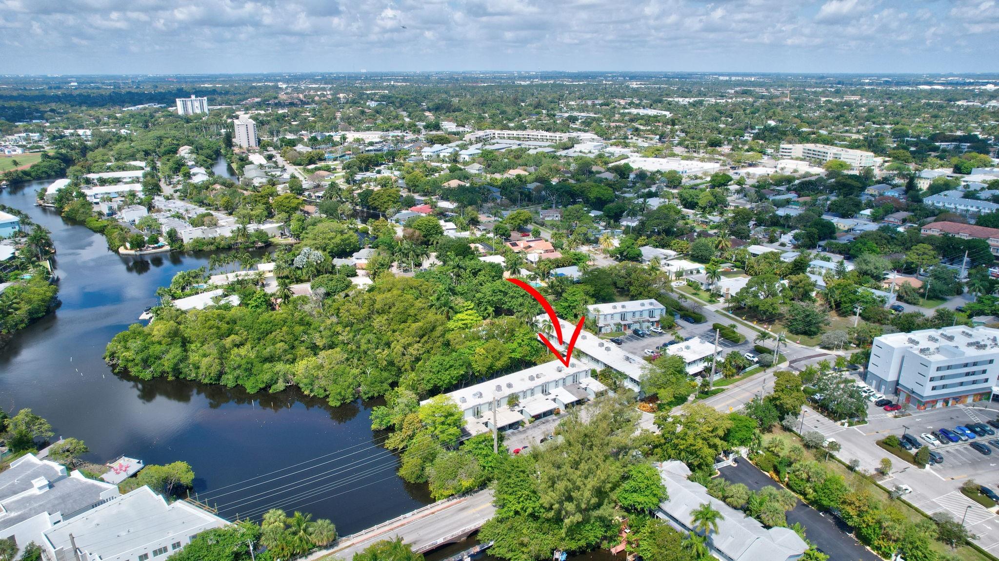 FOOTBRIDGE TOWNHOUSE - Residential