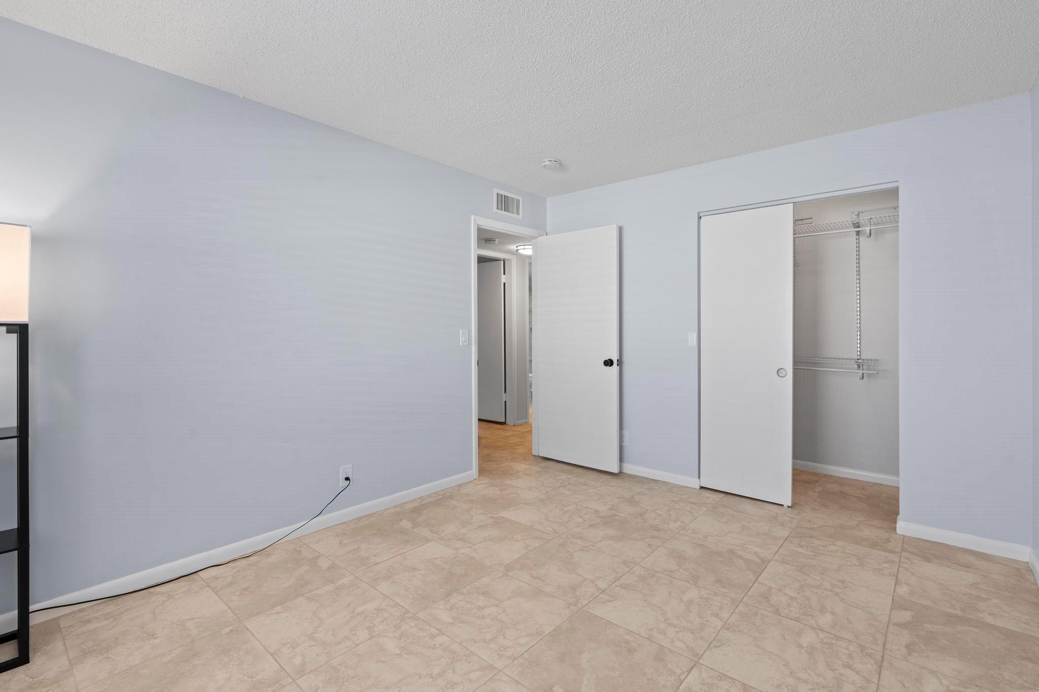 SUN HAVEN COND DECL FILED - Residential