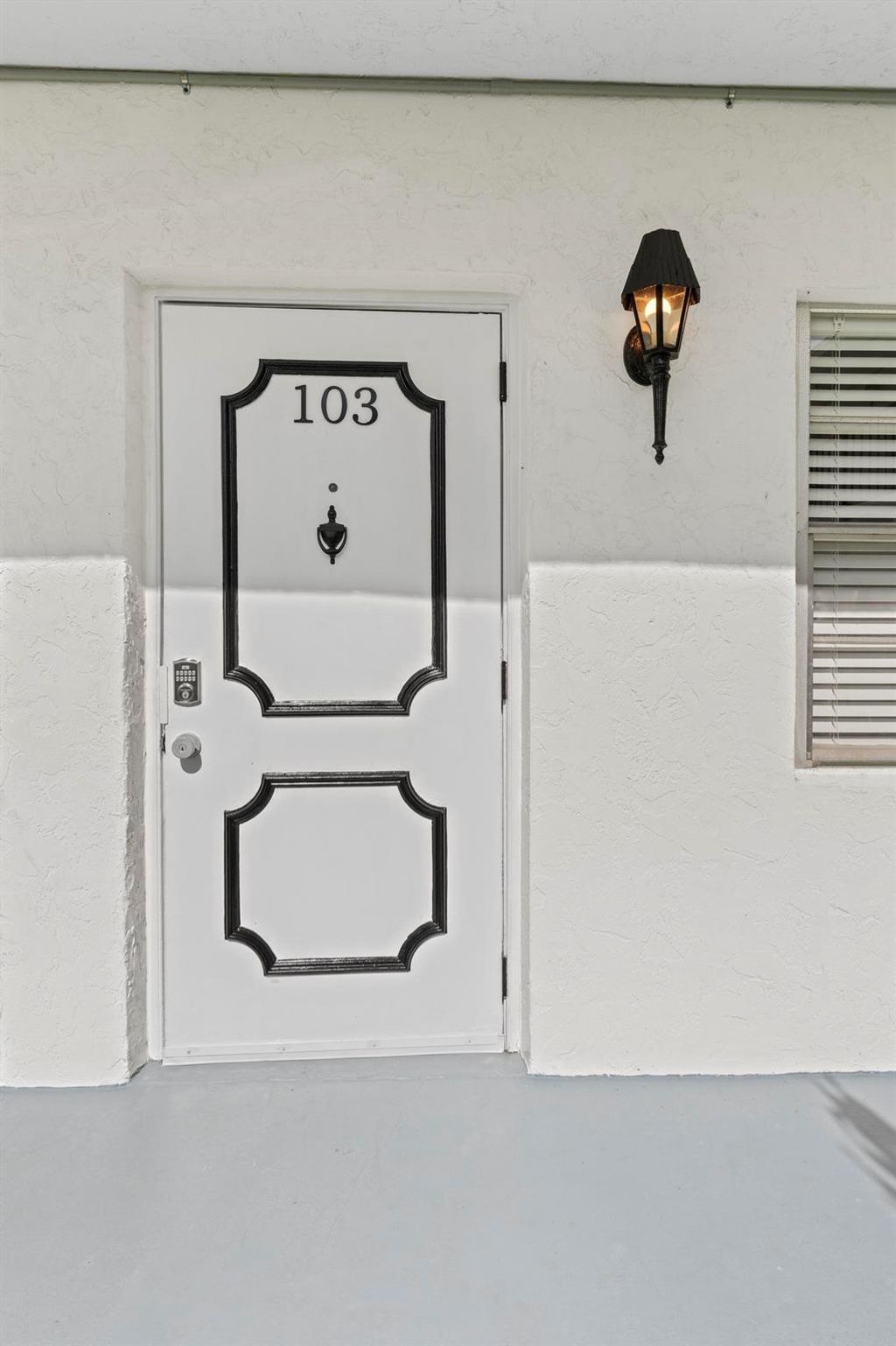 Photo of 1127 S Federal Highway #103, Lake Worth Beach, FL 33460 (MLS # F10542595)