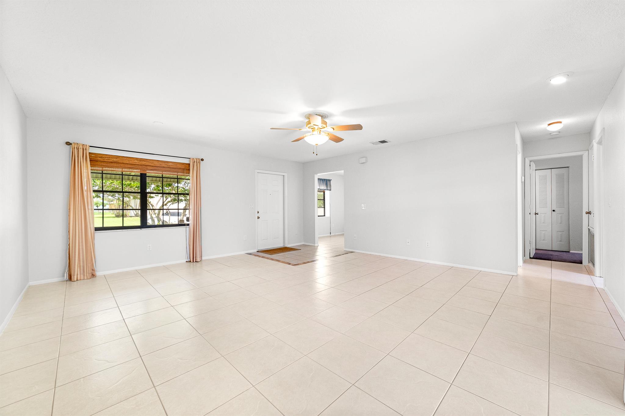 PORT ST LUCIE SECTION 52 - Residential