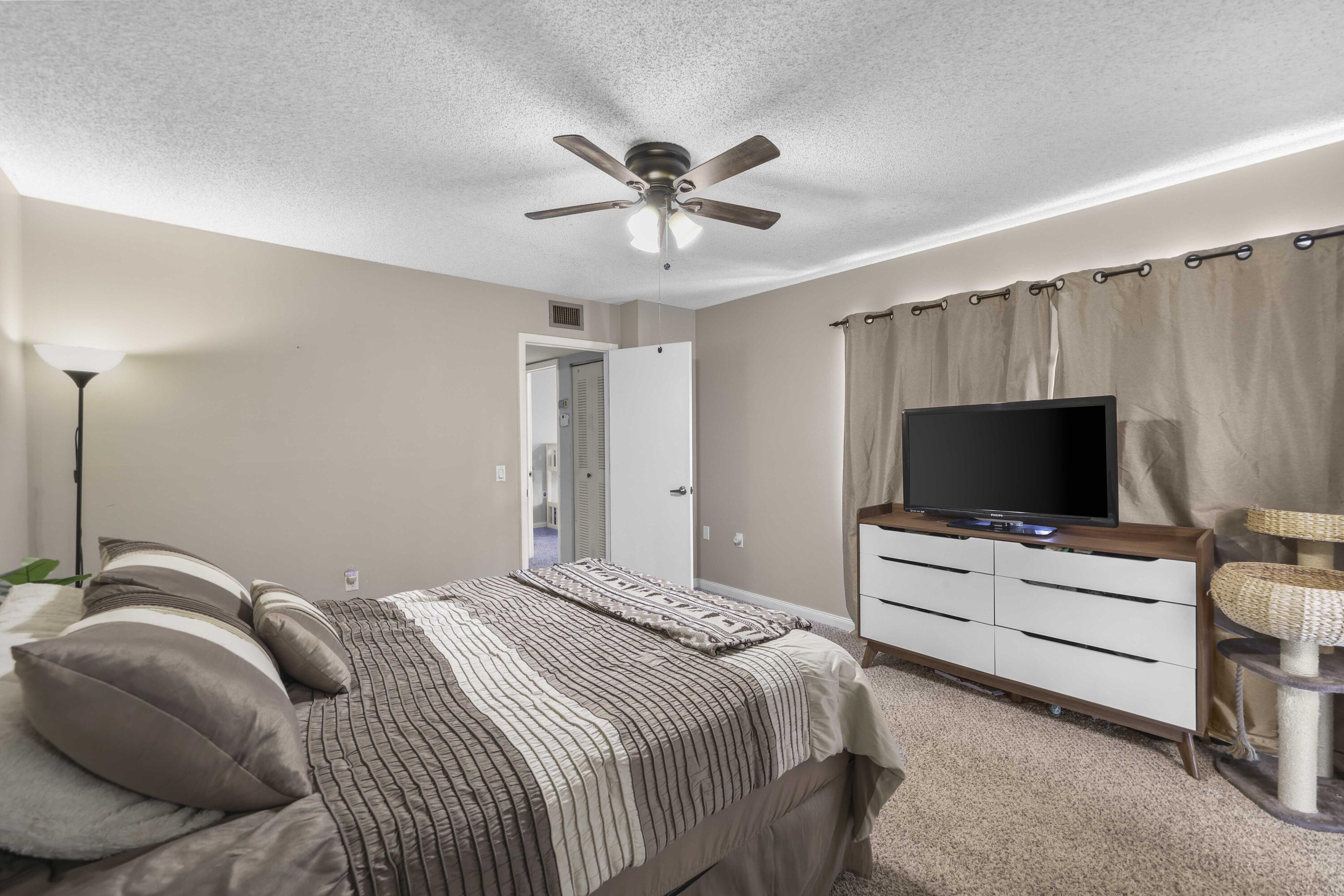 STAMFORD AT ROYAL PALM BEACH - Residential