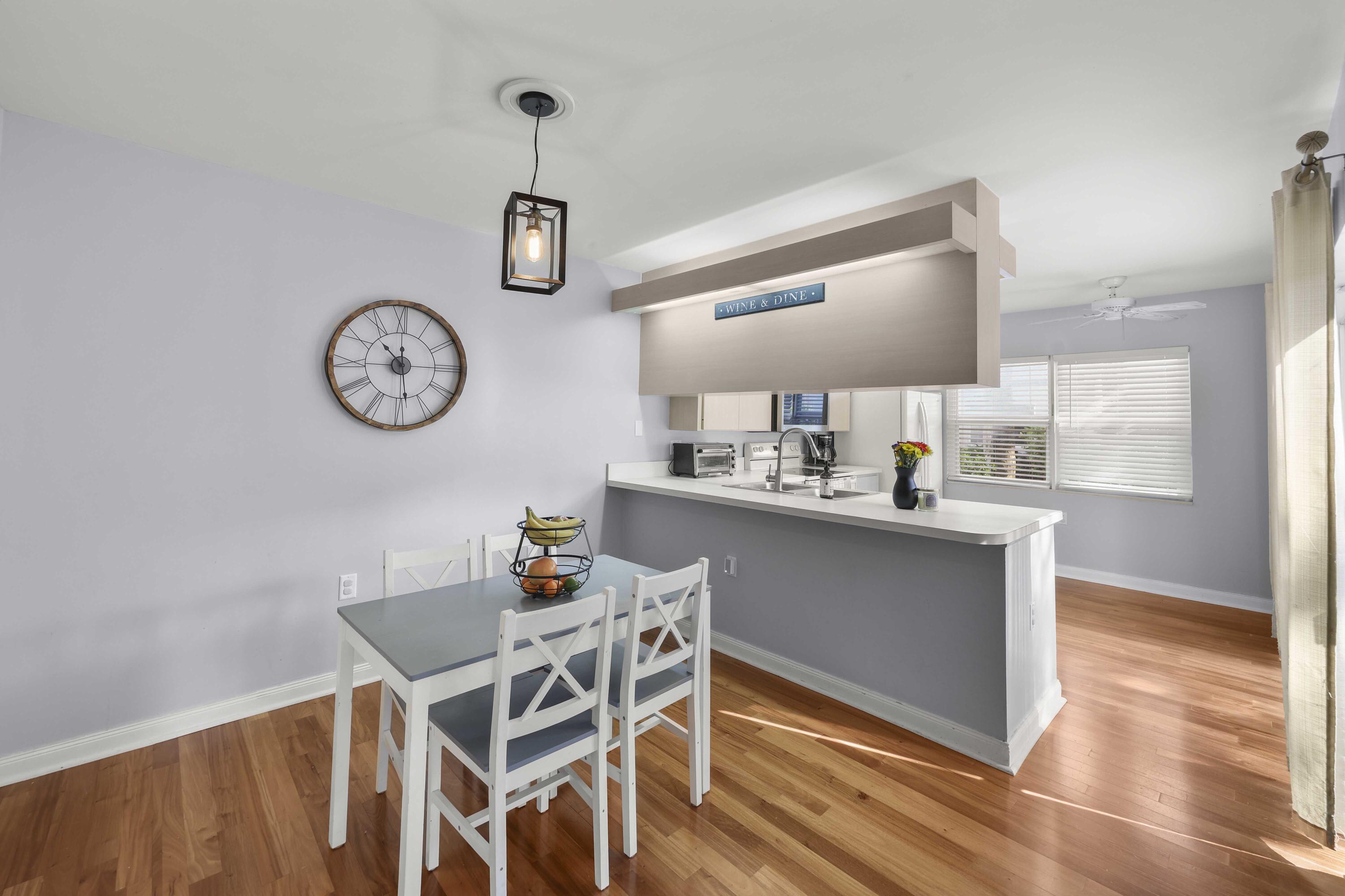 STAMFORD AT ROYAL PALM BEACH - Residential