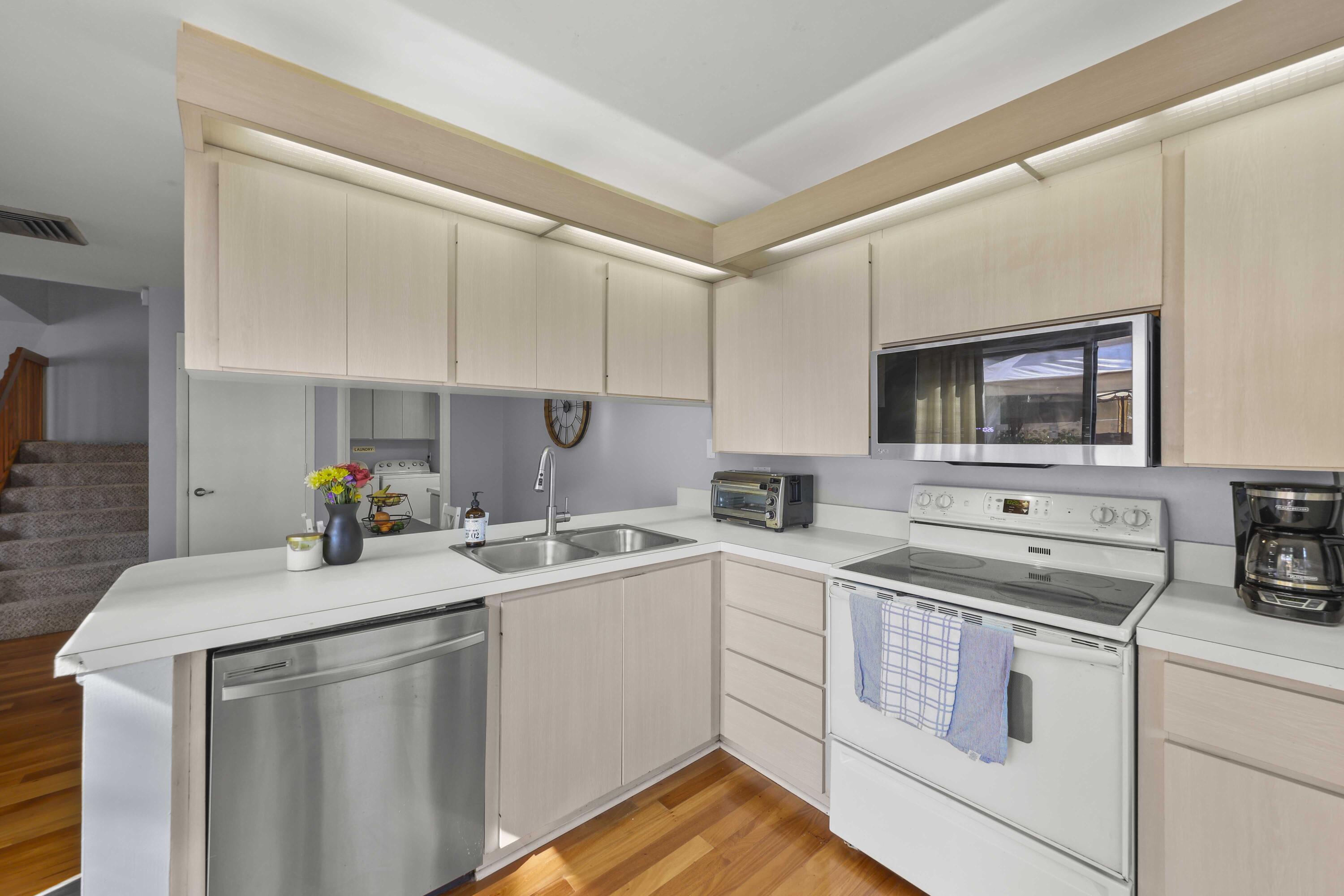 STAMFORD AT ROYAL PALM BEACH - Residential