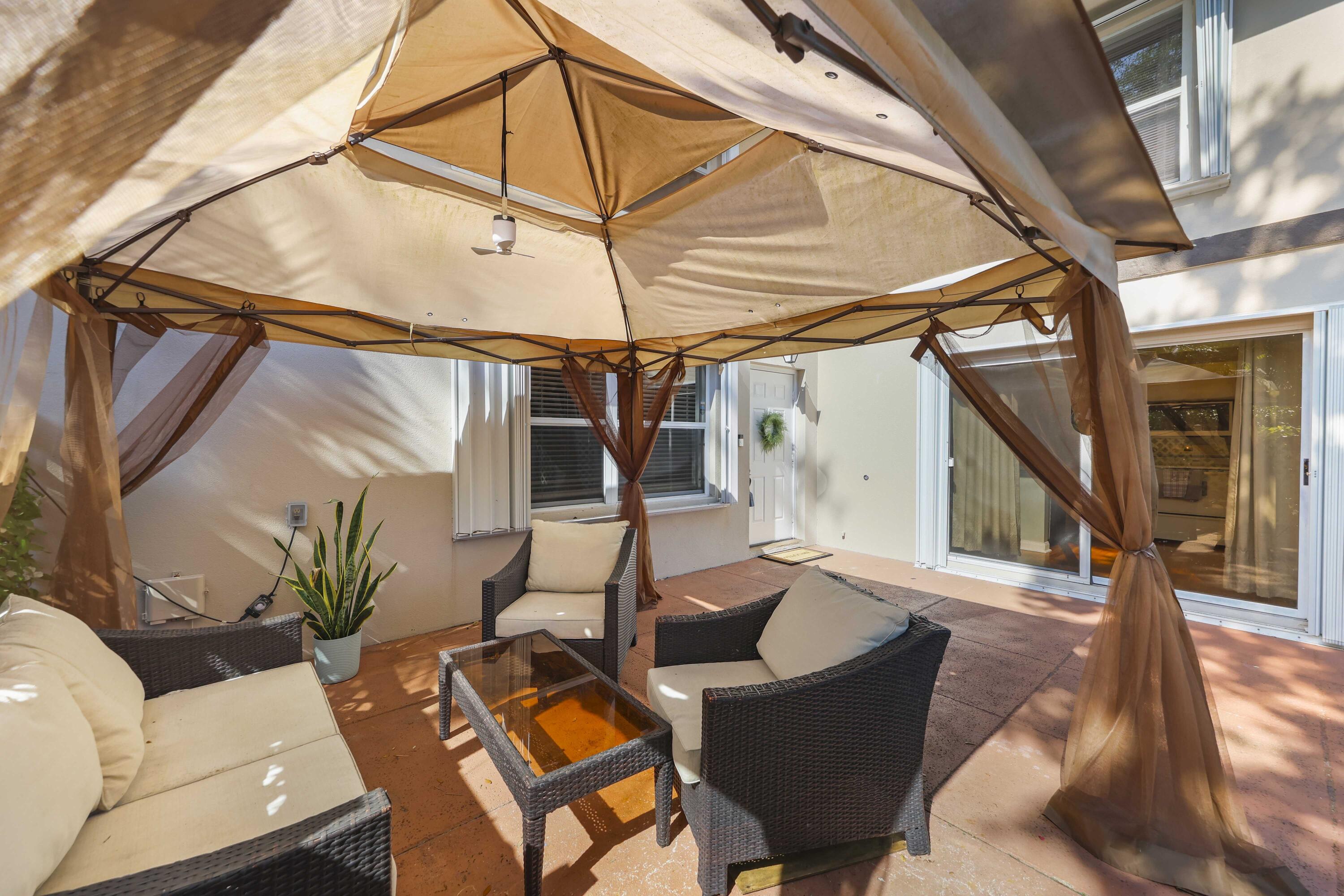 STAMFORD AT ROYAL PALM BEACH - Residential