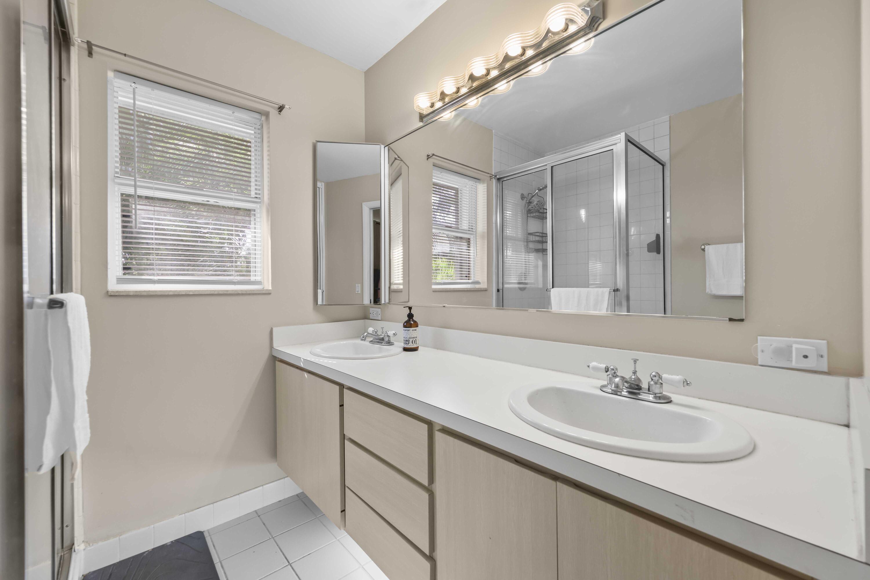 STAMFORD AT ROYAL PALM BEACH - Residential