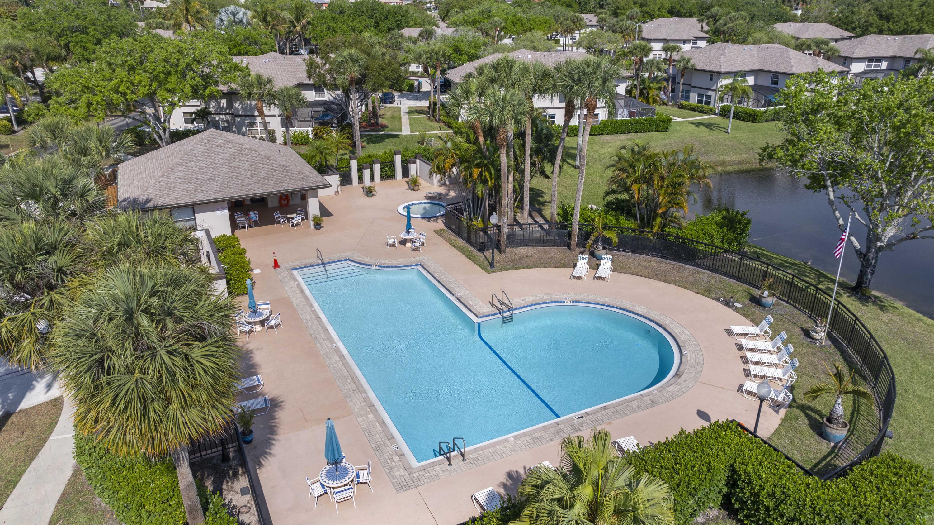 STAMFORD AT ROYAL PALM BEACH - Residential