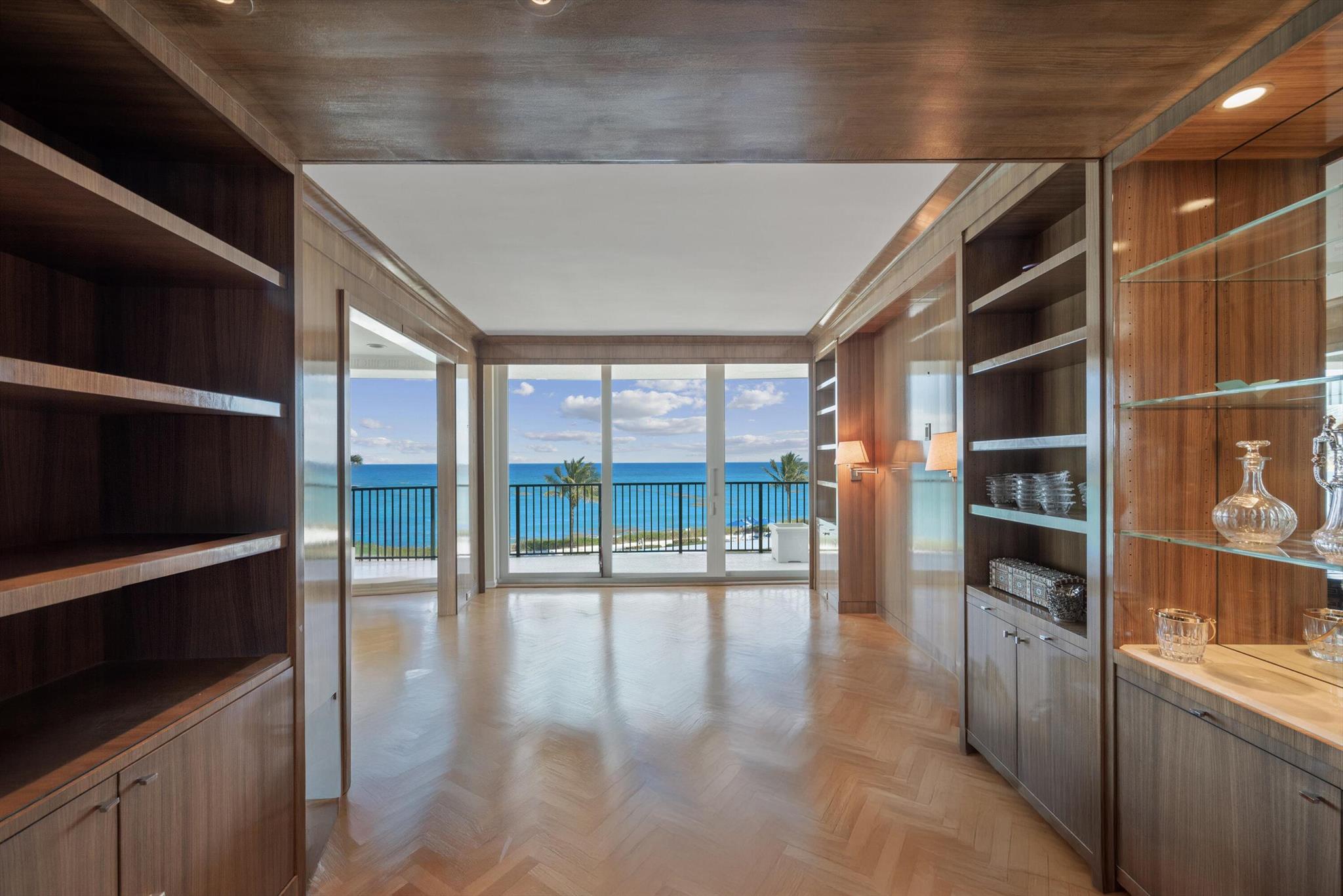 NUMBER ONE NORTH OCEAN CO - Residential