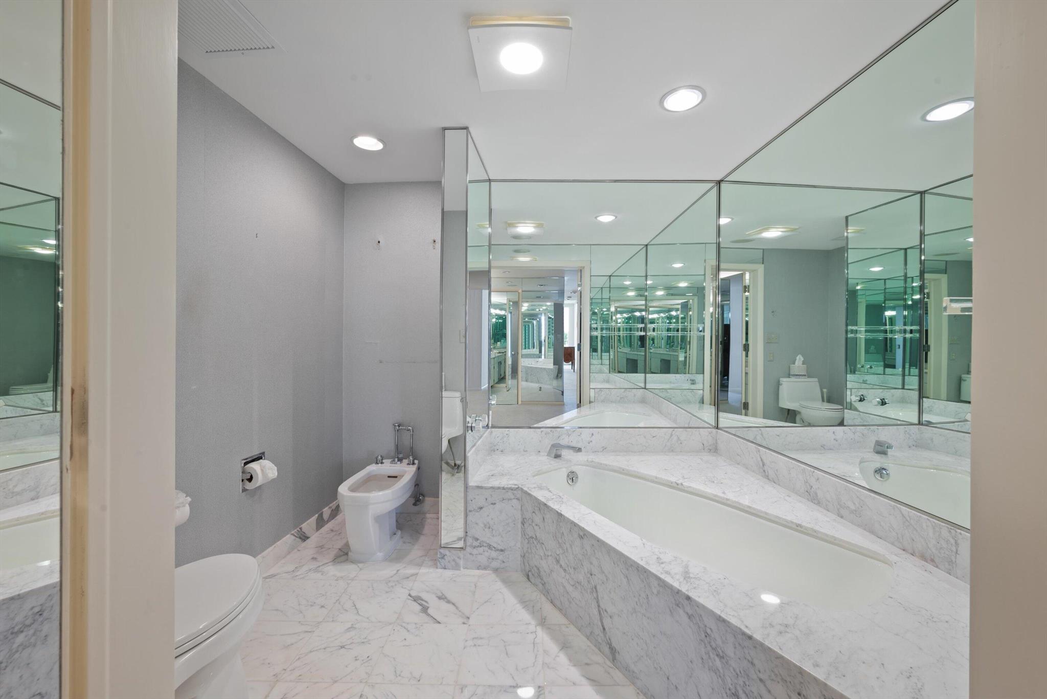 NUMBER ONE NORTH OCEAN CO - Residential